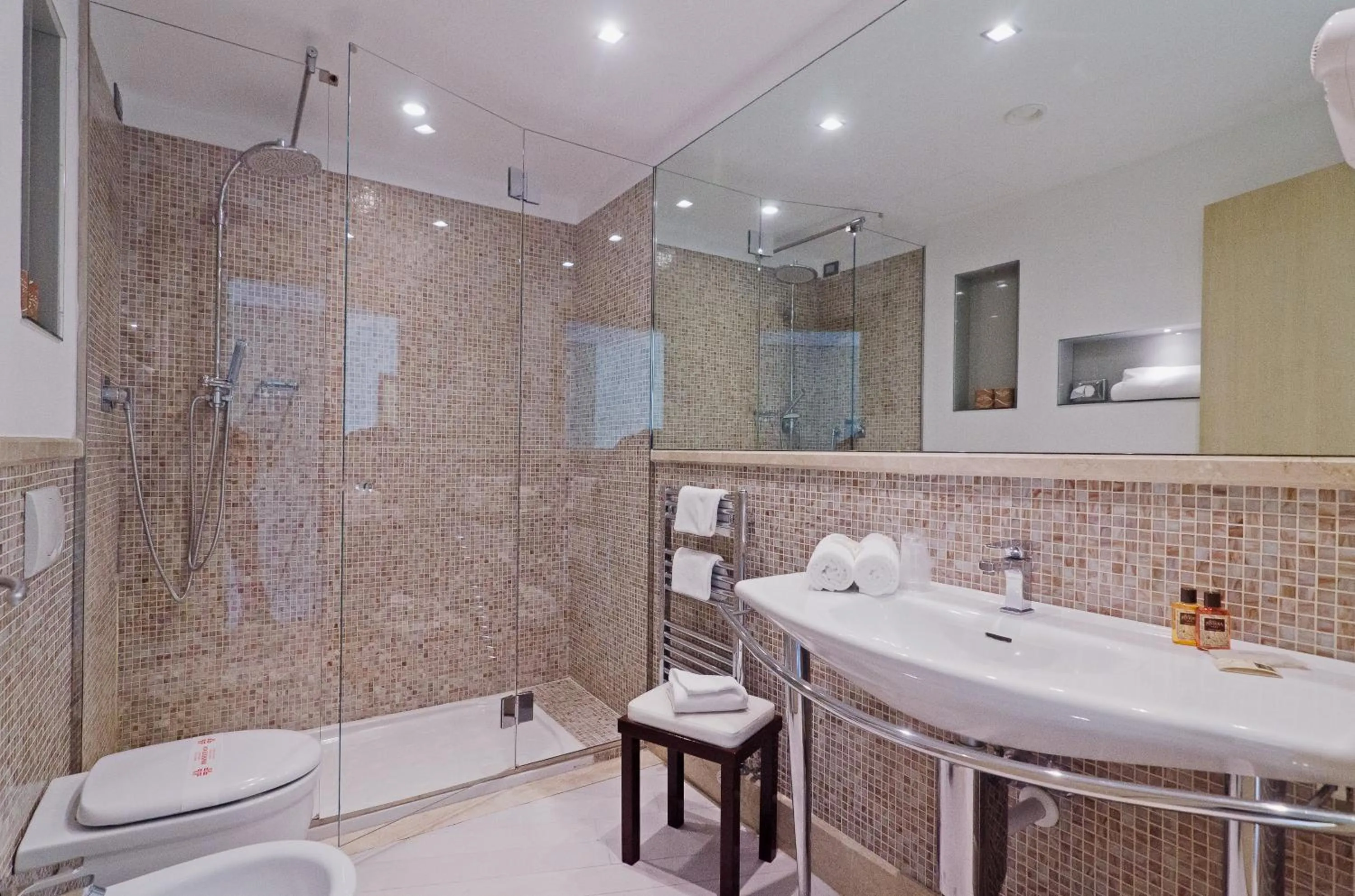 Bathroom in Hotel Riviera dei Fiori