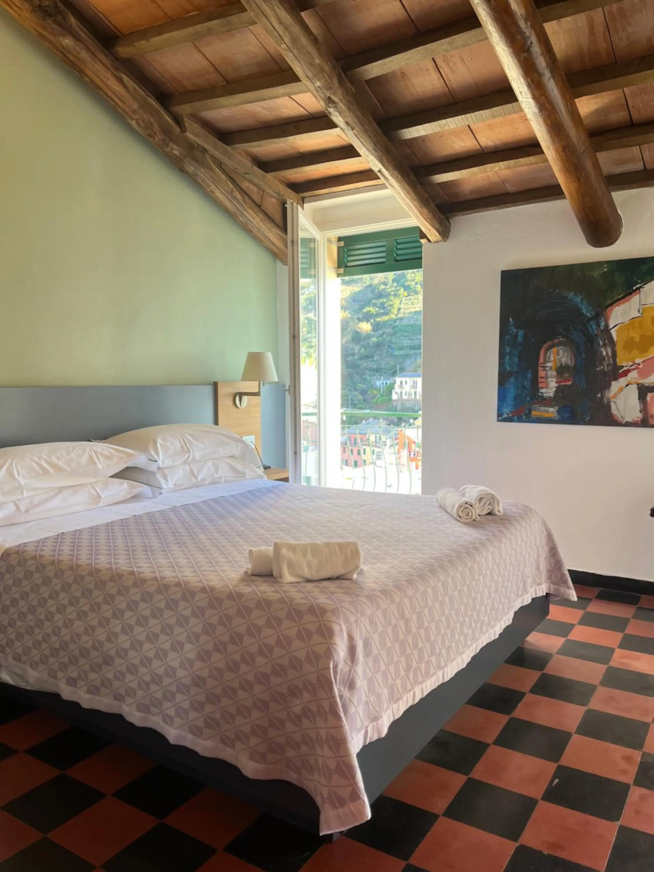 View (from property/room), Bed in Hotel Gianni Franzi