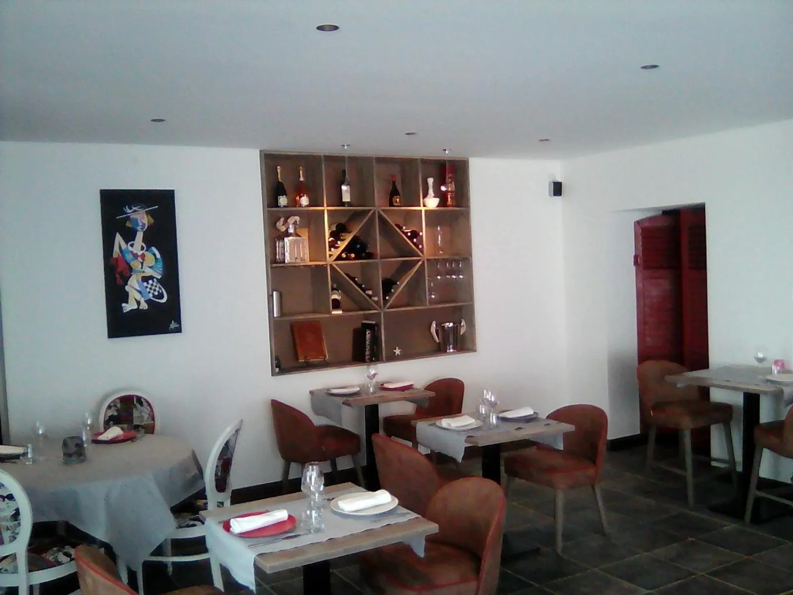 Restaurant/places to eat in La Ferme Blanche, The Originals Relais