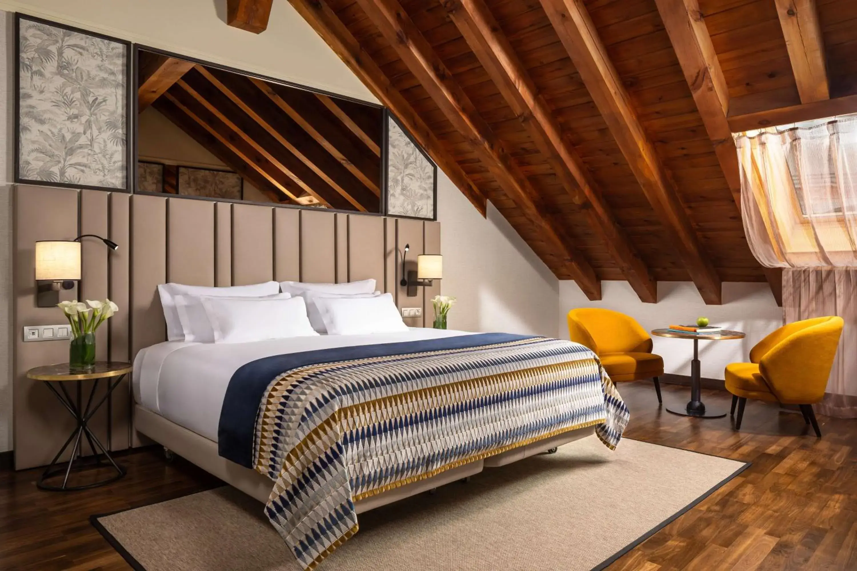 Premium Double or Twin Room in NH Collection Madrid Palacio de Tepa Premium Double or Twin Room in NH Collection Madrid Palacio de Tepa