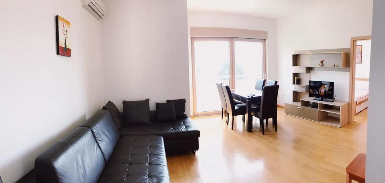 Relax Apartment Becici