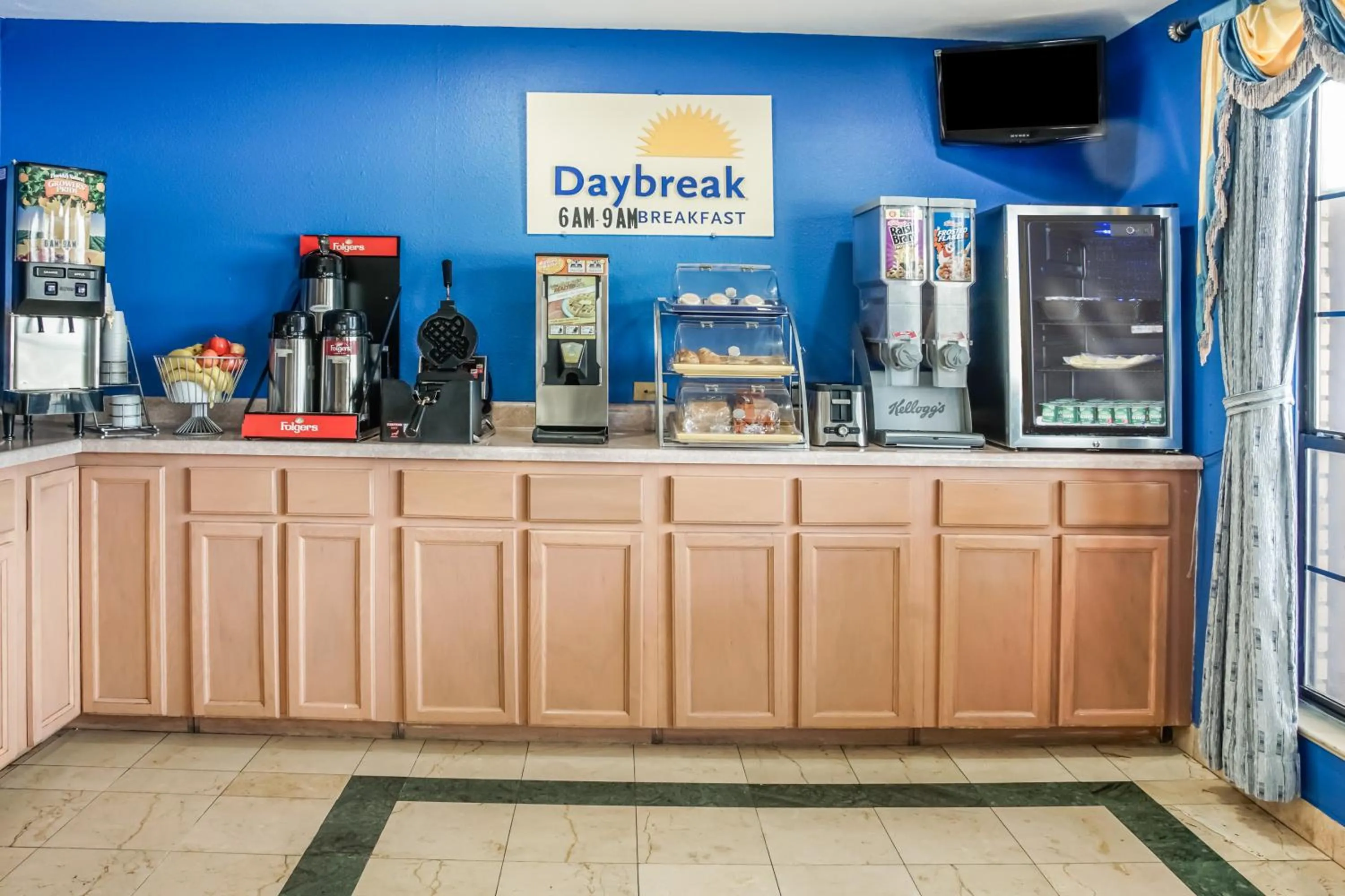 Breakfast in Days Inn by Wyndham Bastrop