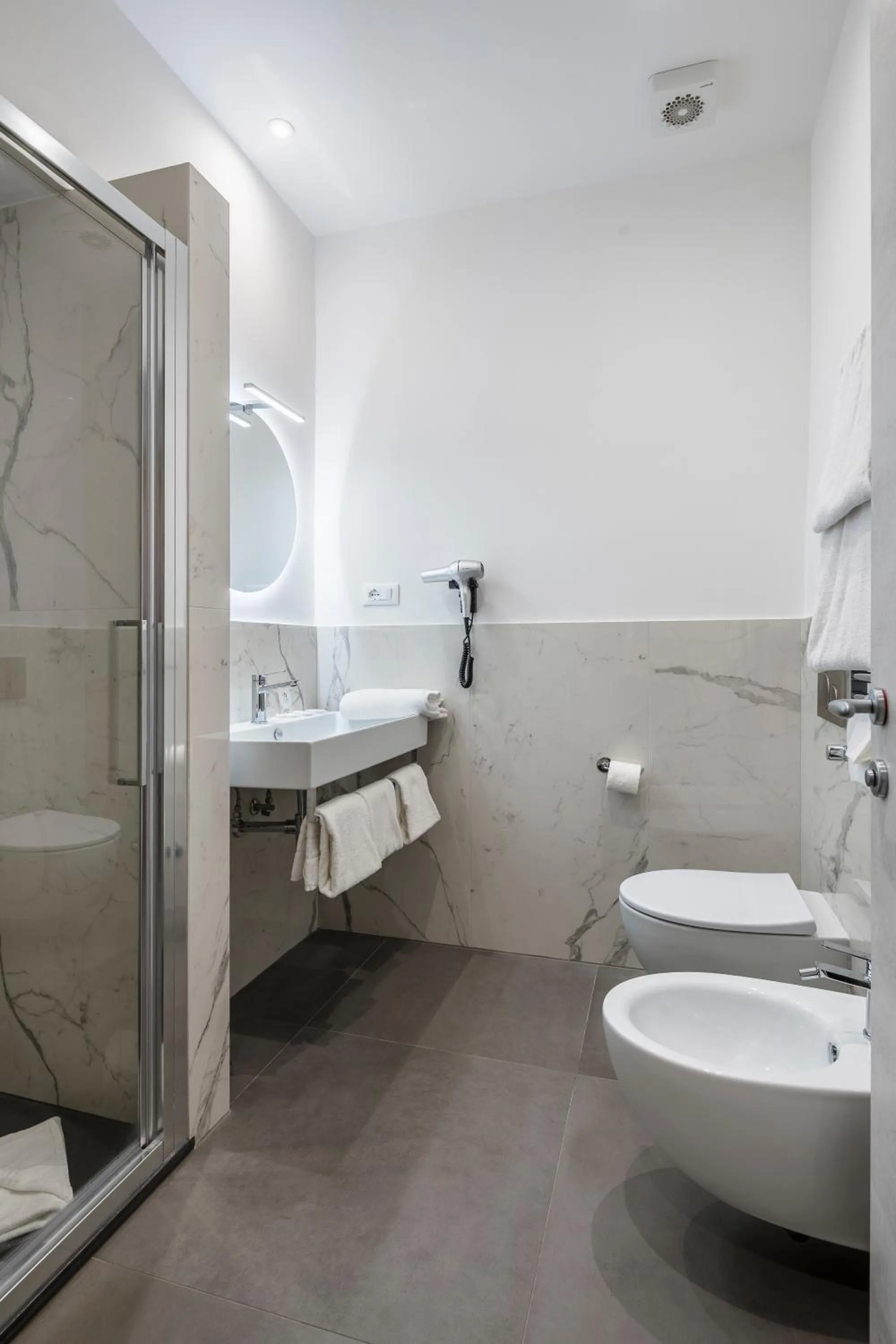 Toilet in Hotel California