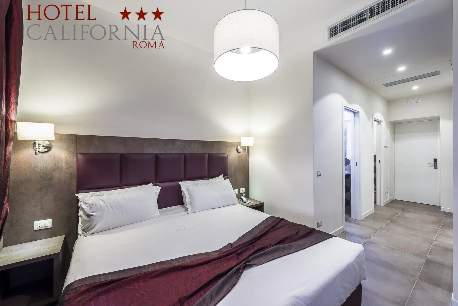 Bed in Hotel California