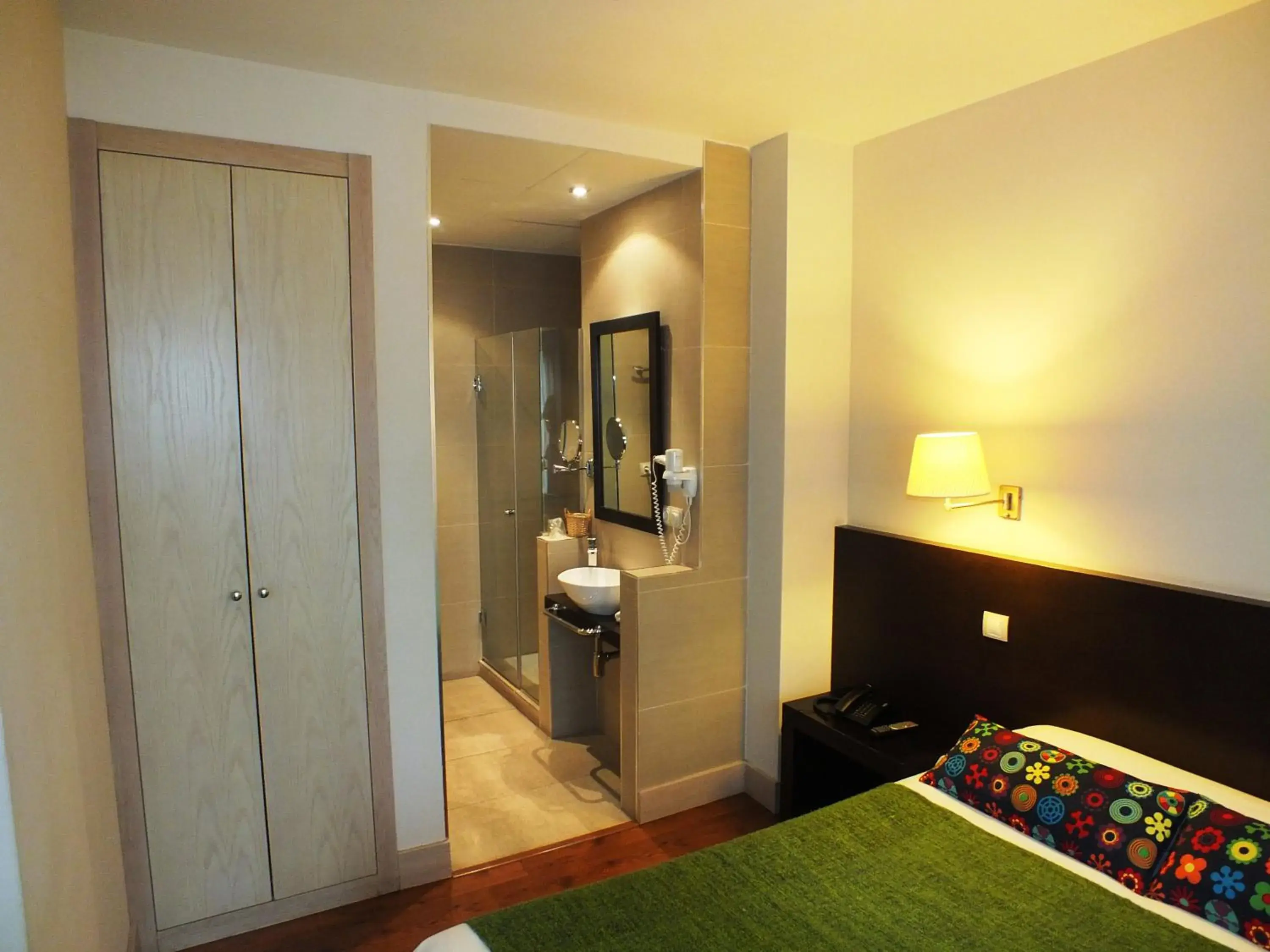Double or Twin Room - single occupancy in Hotel Puerta del Arco Double or Twin Room - single occupancy in Hotel Puerta del Arco
