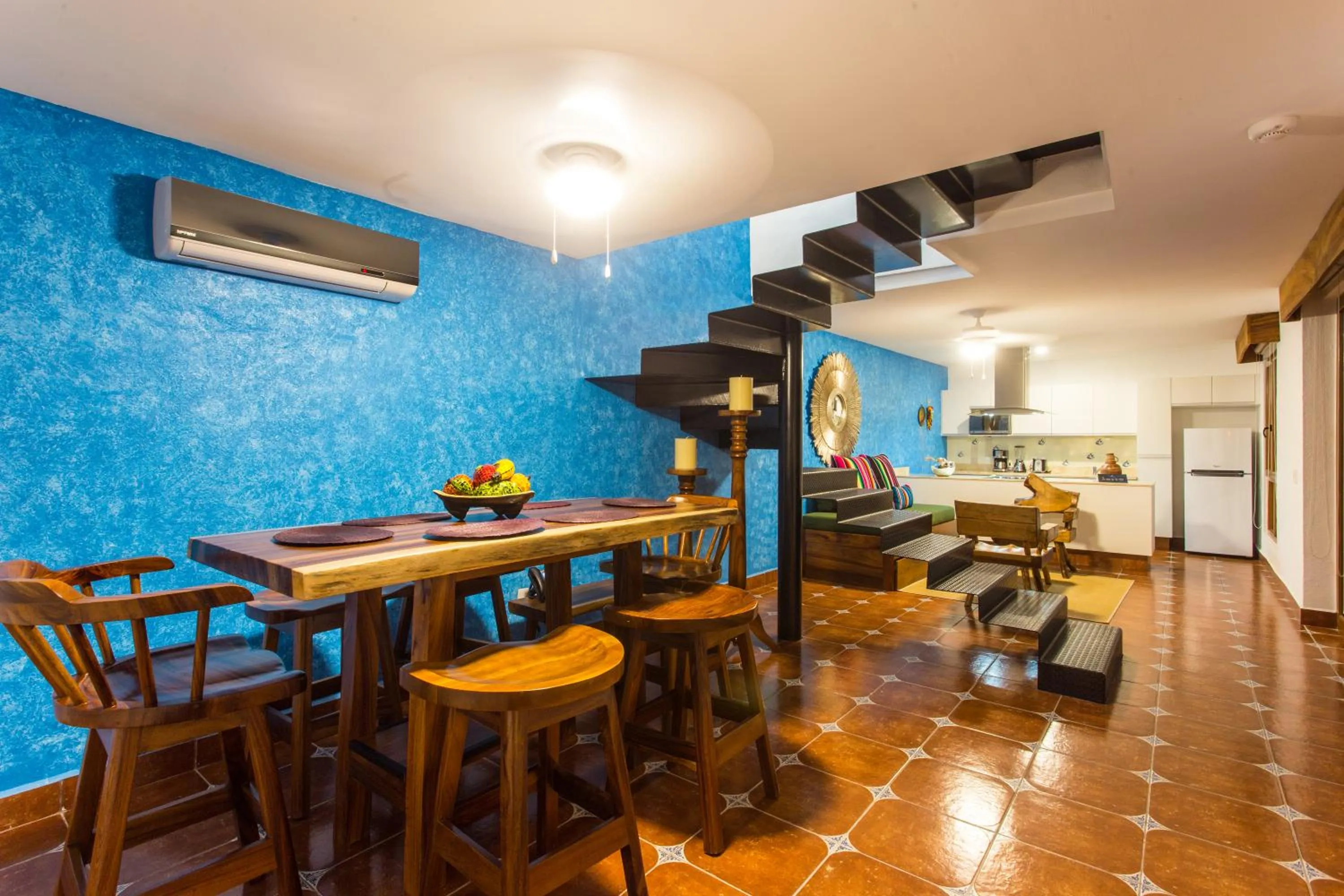 Dining area in Casa Lotería -Pueblito Sayulita- Colorful, Family and Relax Experience with Private Parking and Pool