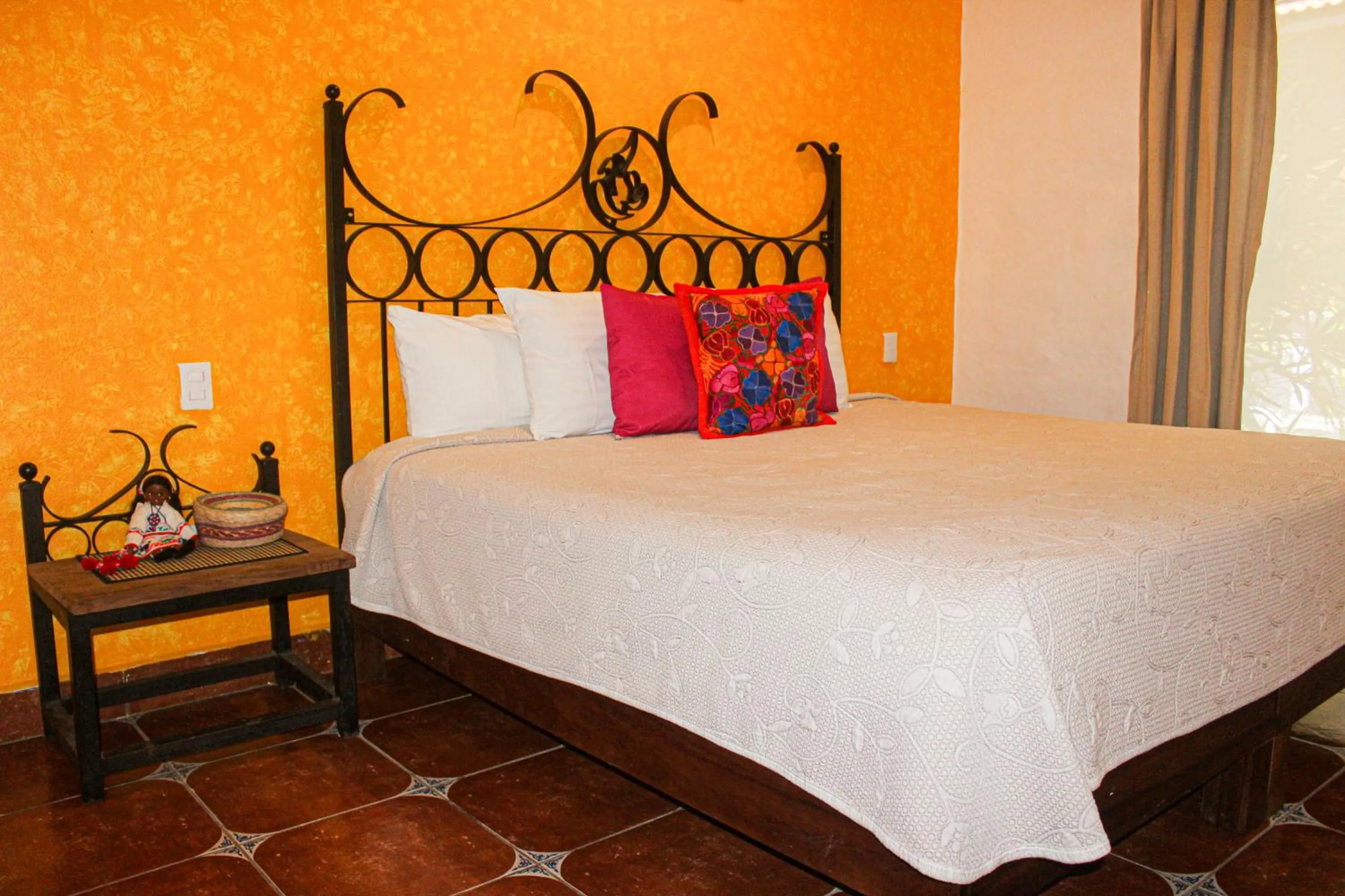 Bed in Casa Lotería -Pueblito Sayulita- Colorful, Family and Relax Experience with Private Parking and Pool