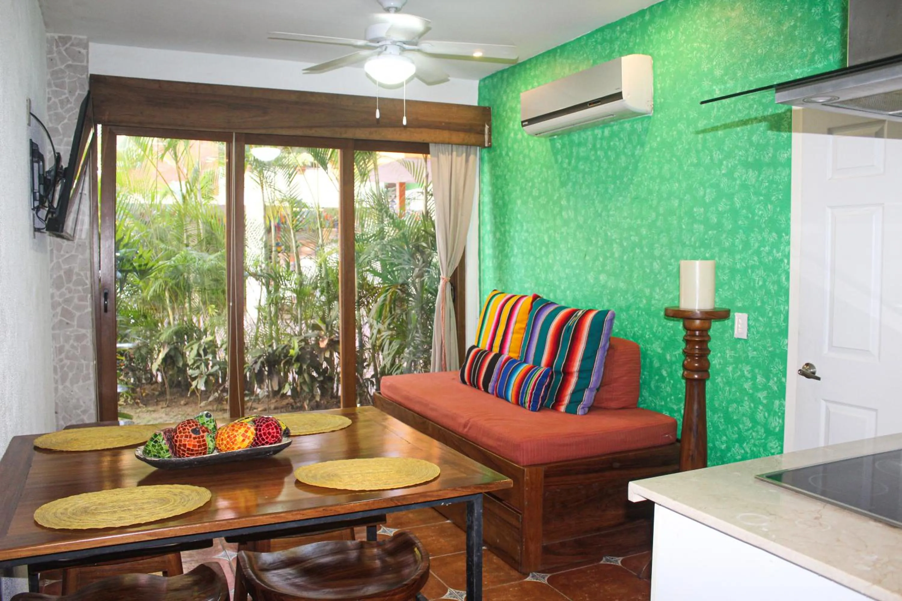 Living room in Casa Lotería -Pueblito Sayulita- Colorful, Family and Relax Experience with Private Parking and Pool