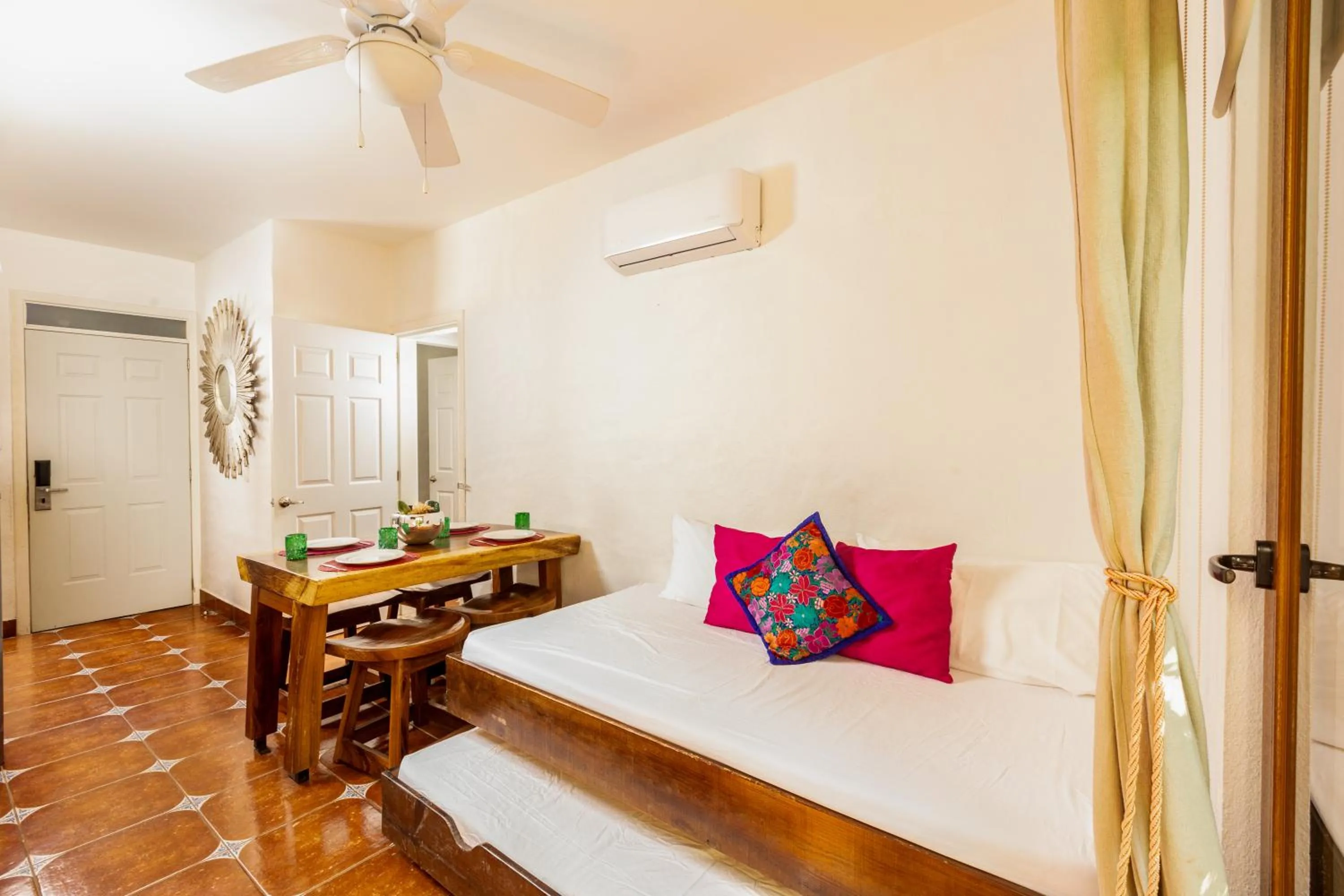 Bed in Casa Lotería -Pueblito Sayulita- Colorful, Family and Relax Experience with Private Parking and Pool