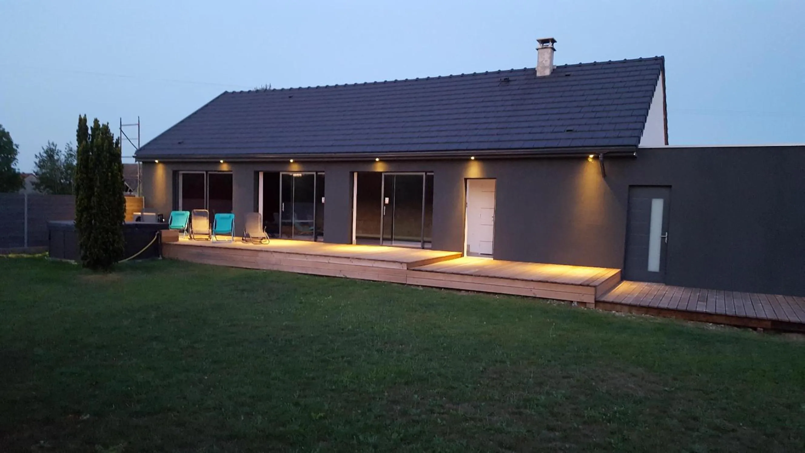 Swimming pool in Agathe et Titi