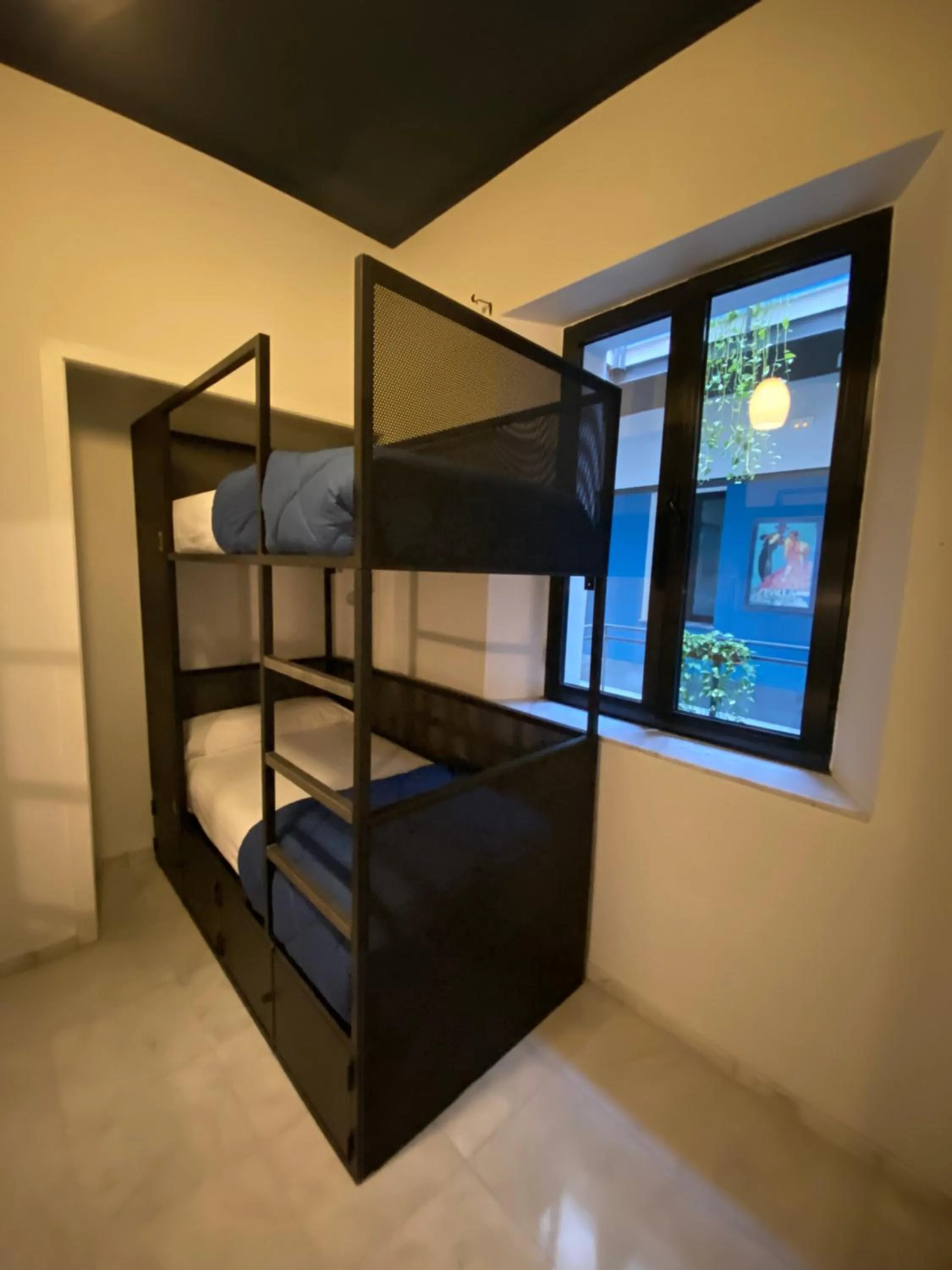 bunk bed, Bed in JOY Setas Coworking
