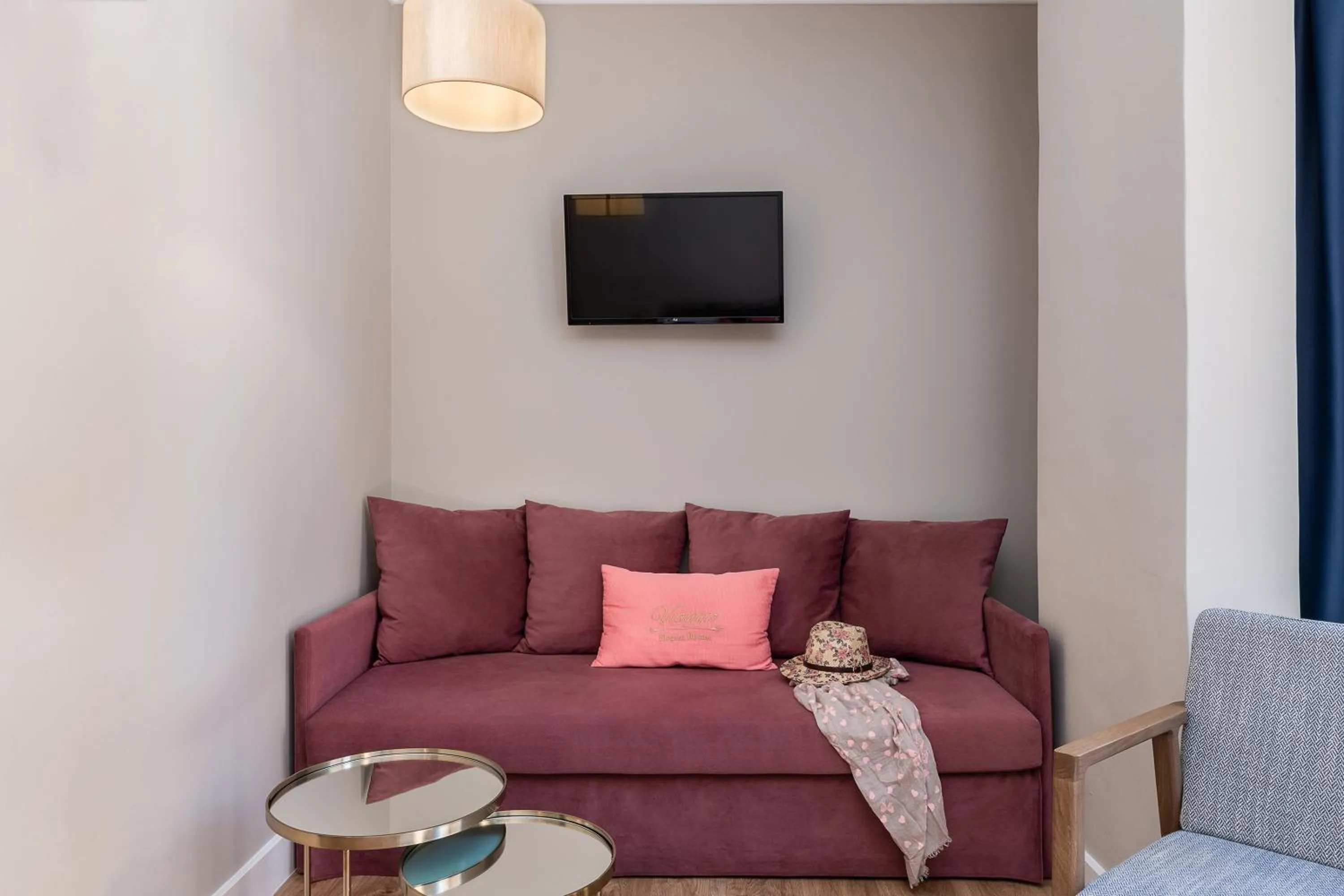 Living room in Viaggio Elegant Rooms