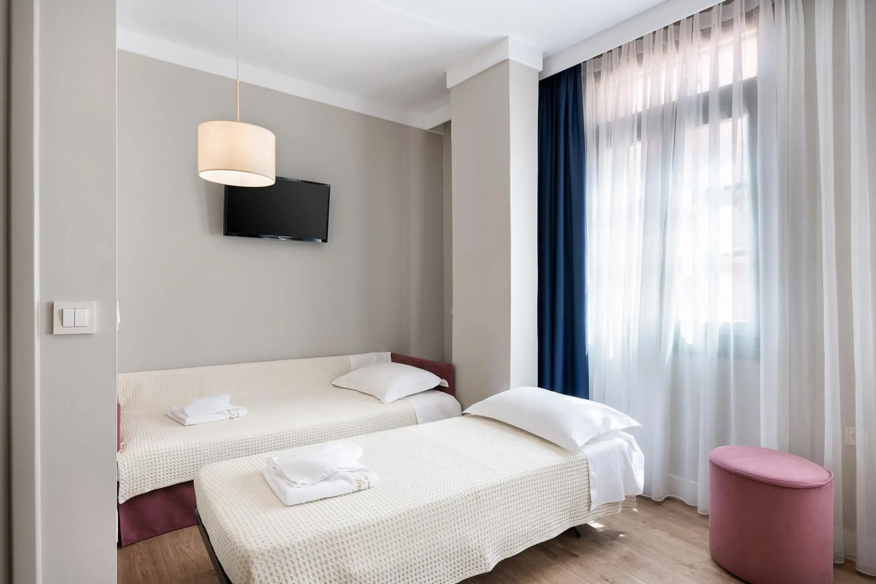 Deluxe Quadruple Room in Viaggio Elegant Rooms Deluxe Quadruple Room in Viaggio Elegant Rooms