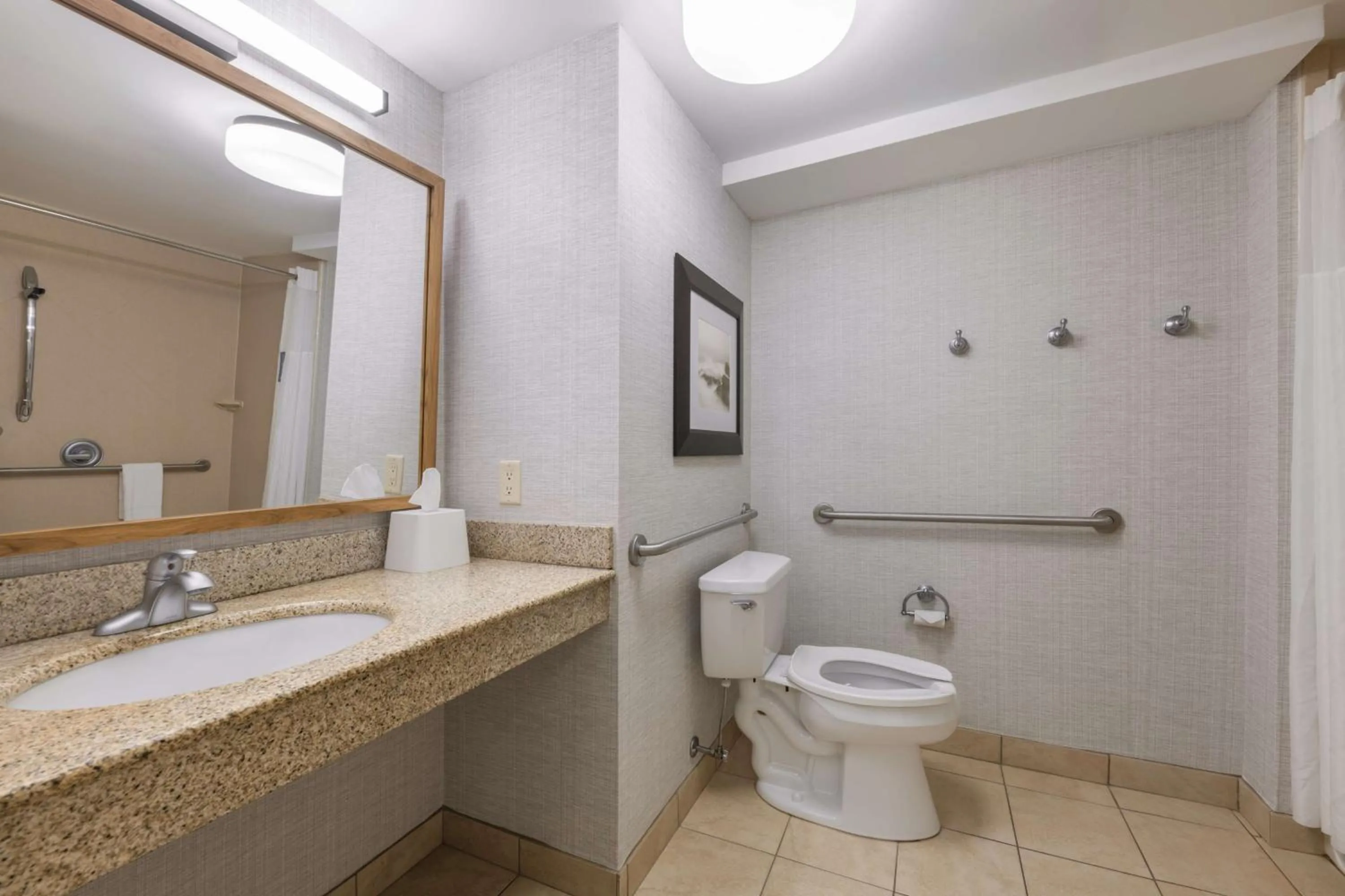Bathroom in Hampton Inn & Suites by Hilton Moncton