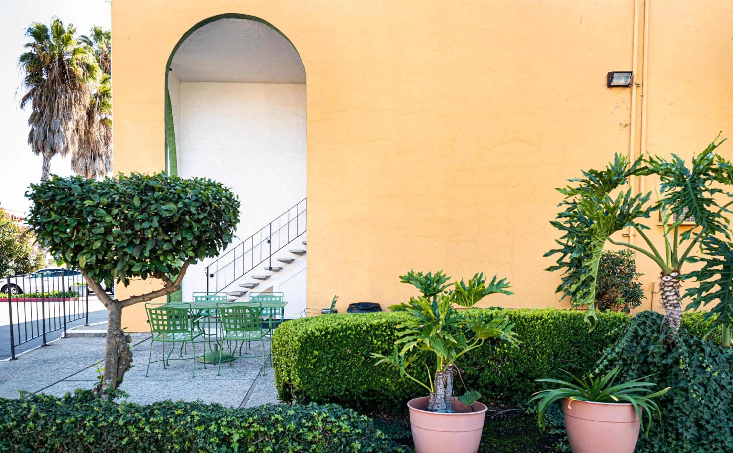 Patio in Granada Inn