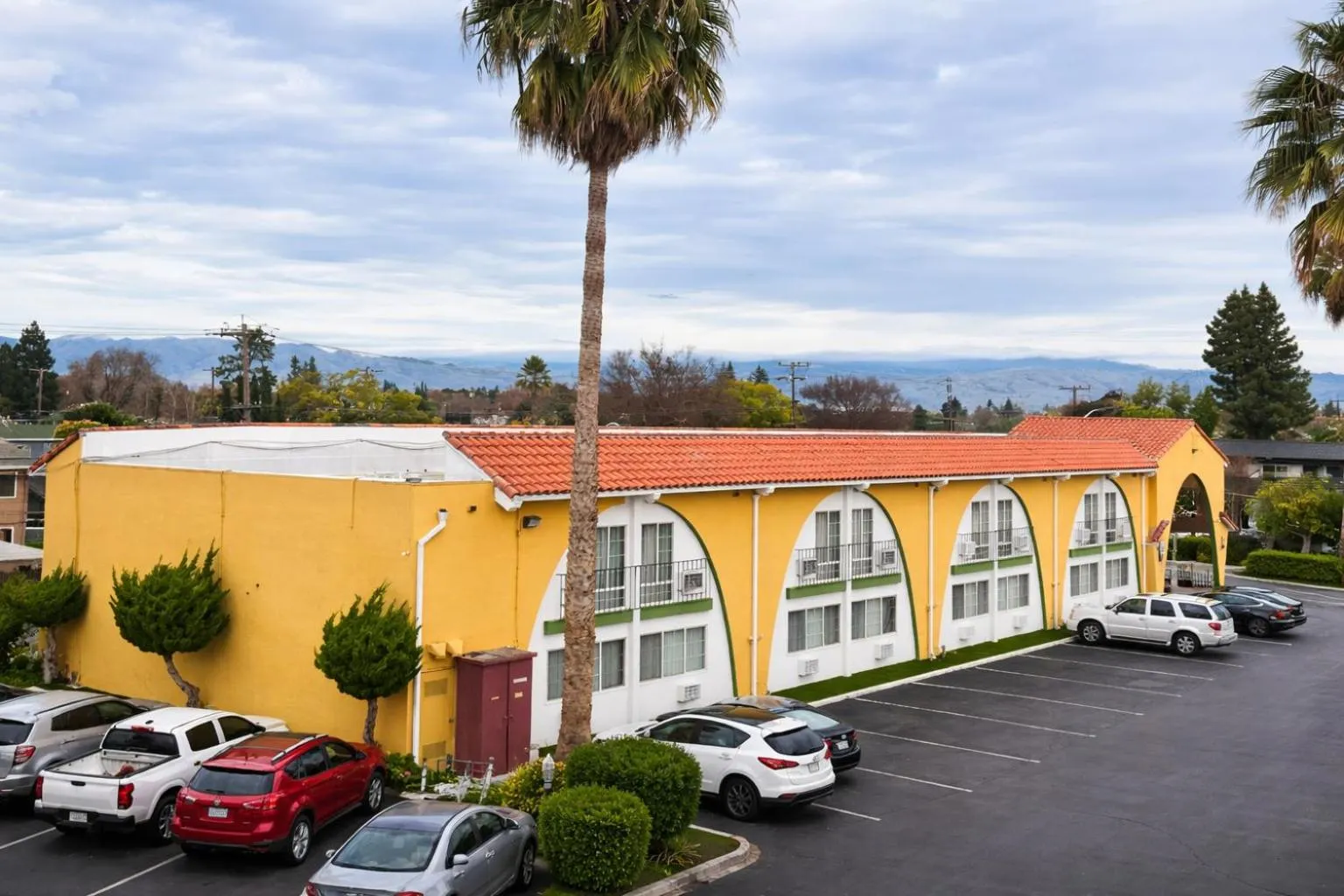 Property building in Granada Inn