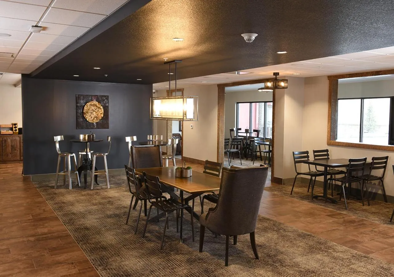 Restaurant/places to eat in Stoney Creek Hotel Tulsa - Broken Arrow