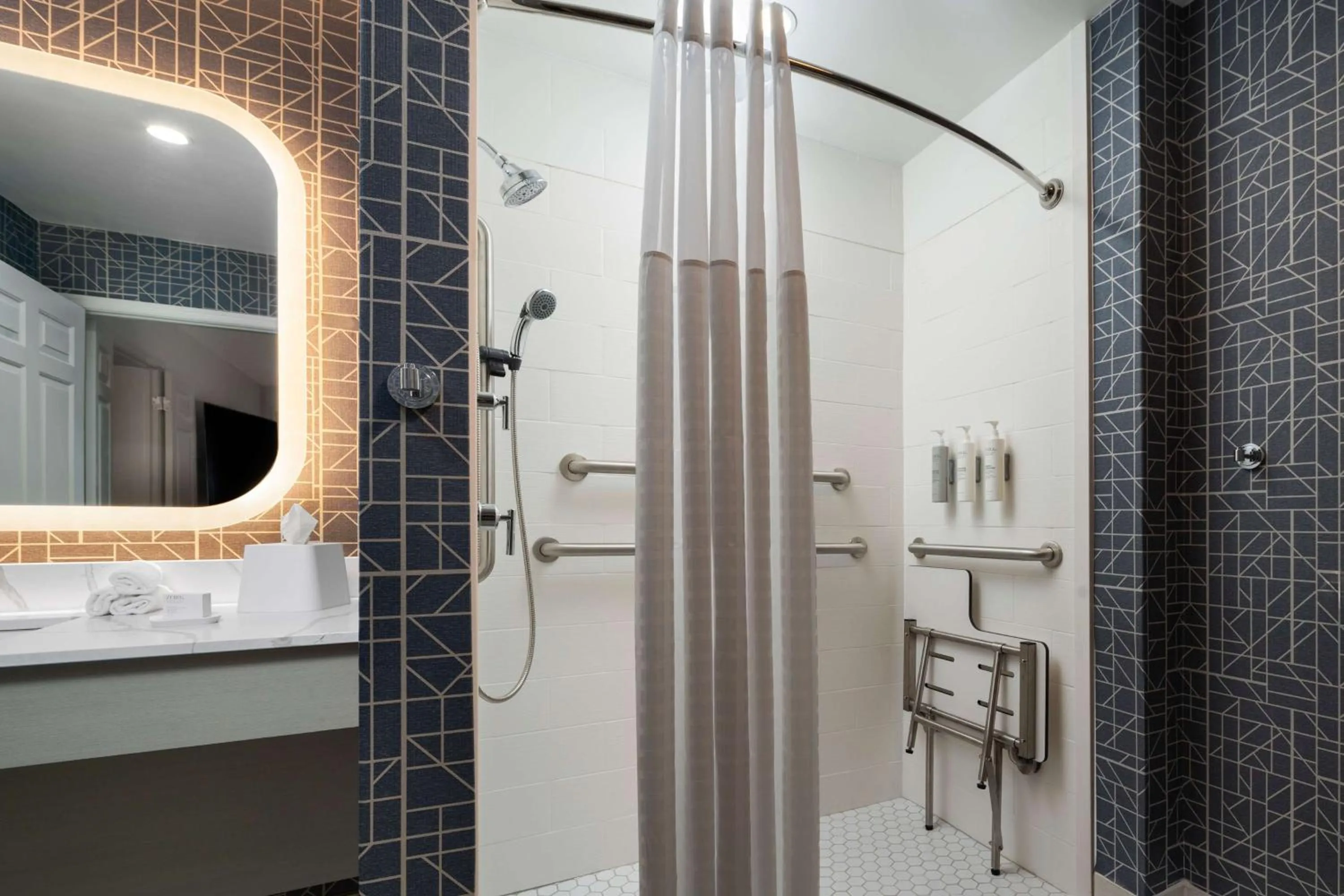 Bathroom in Homewood Suites by Hilton Richmond - Airport