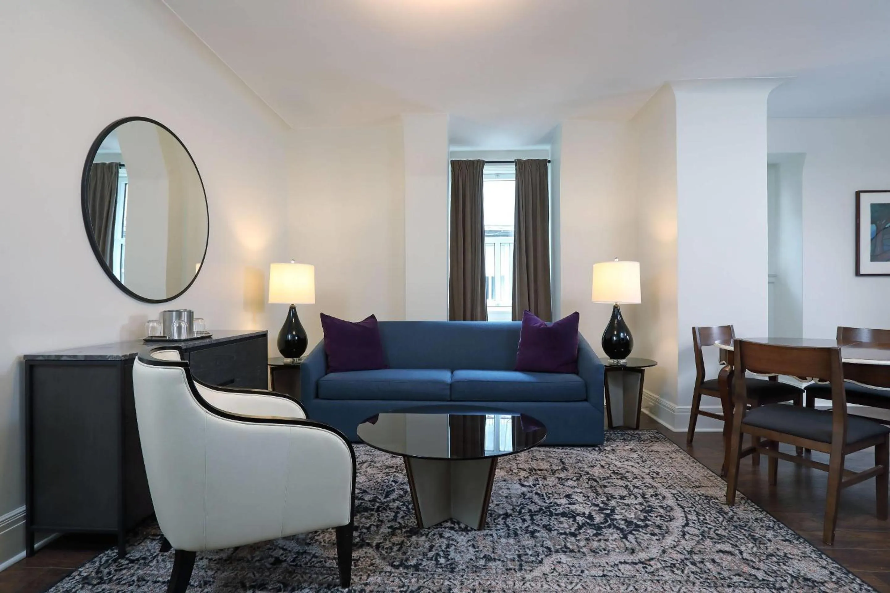 Bedroom in The Fort Garry Hotel, Spa and Conference Centre, an Ascend Collection Hotel