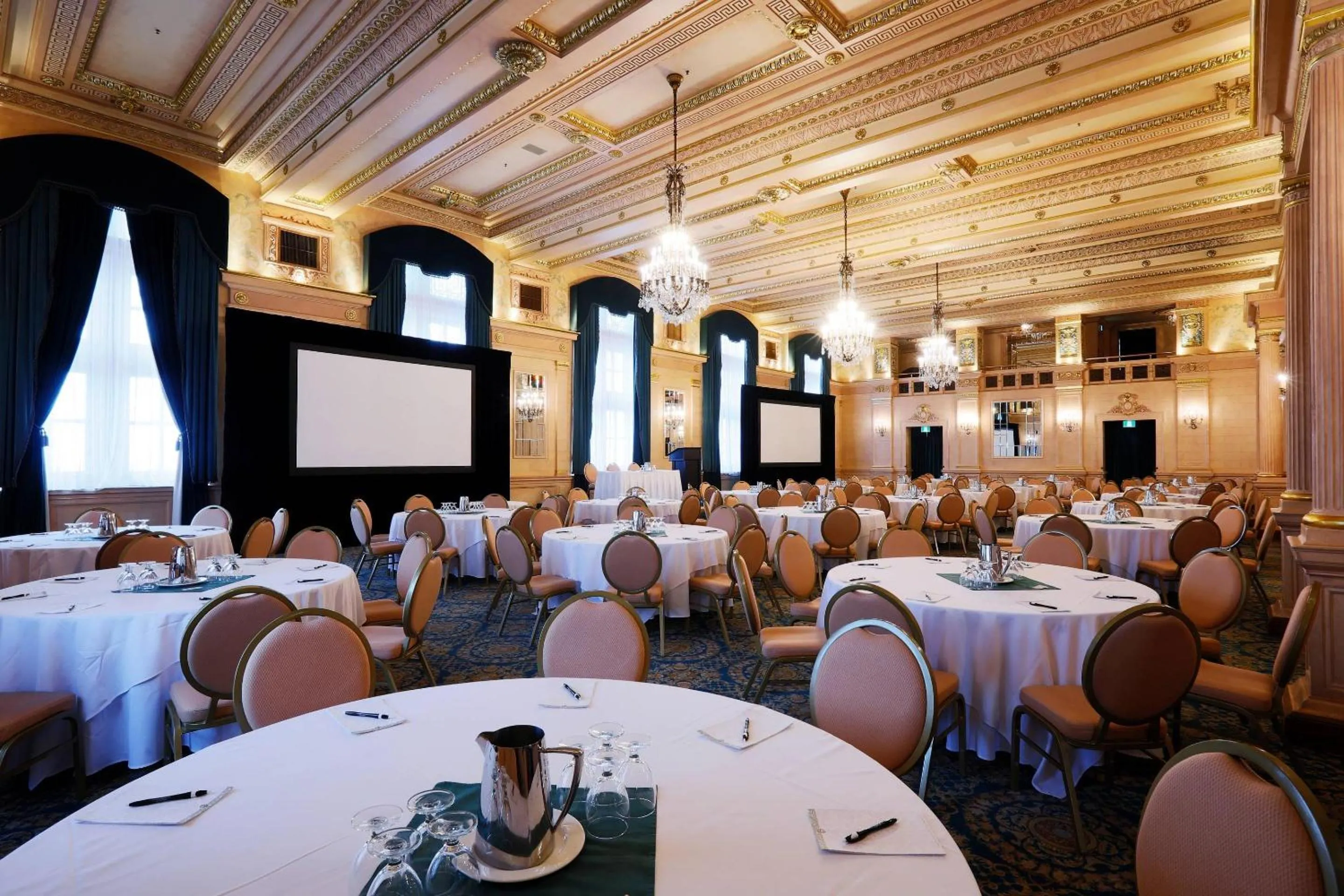 The Fort Garry Hotel, Spa and Conference Centre, an Ascend Collection Hotel