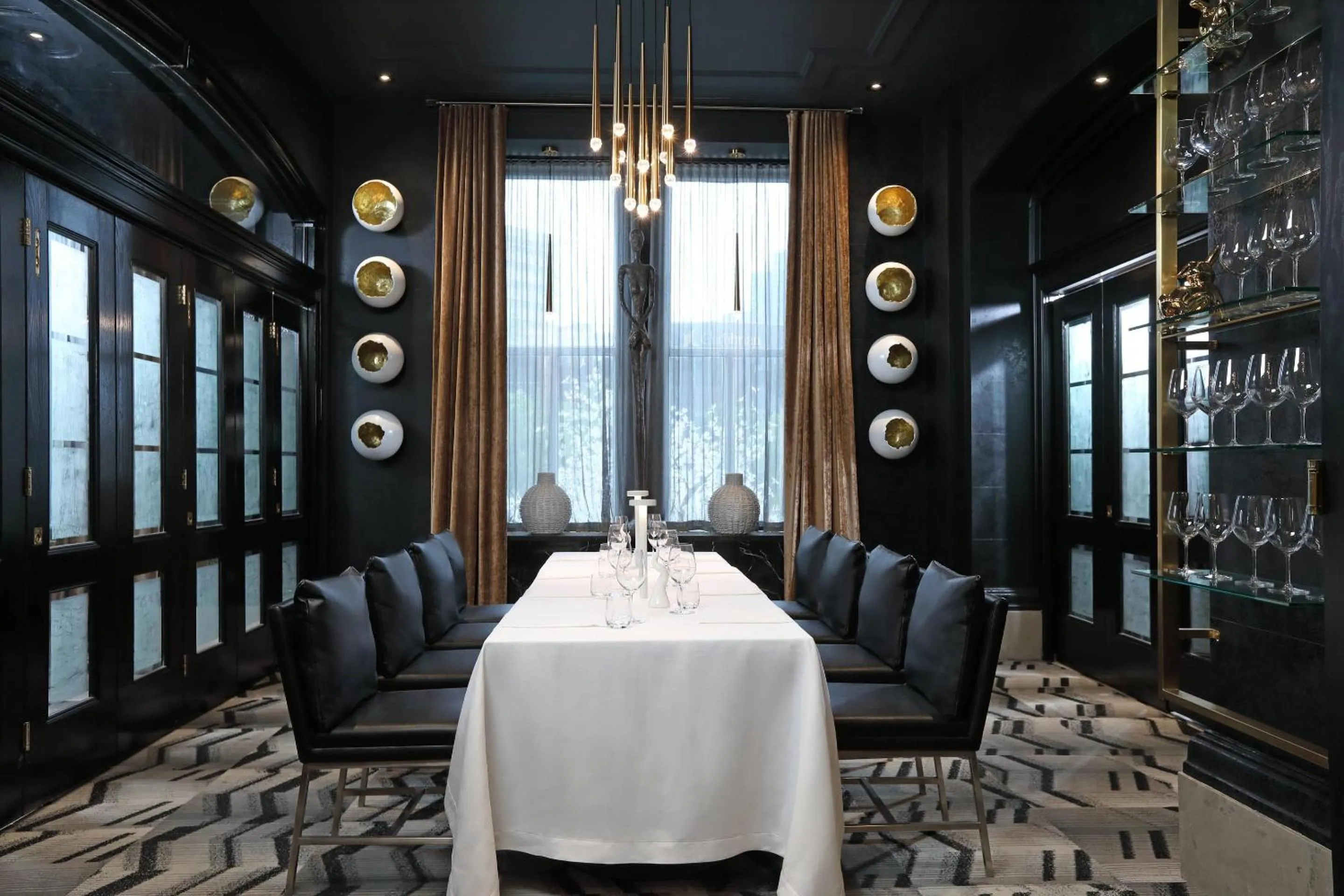 Restaurant/places to eat in The Fort Garry Hotel, Spa and Conference Centre, an Ascend Collection Hotel