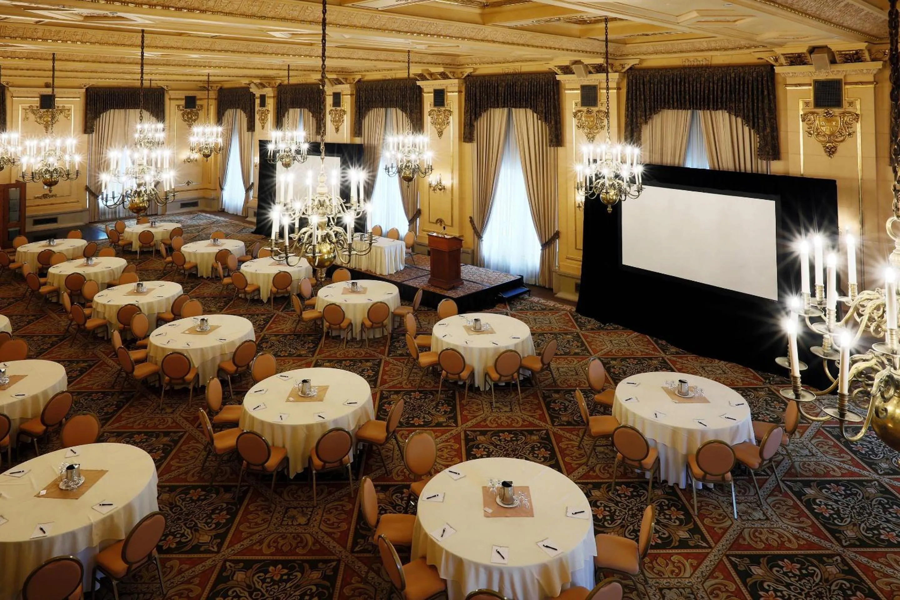 The Fort Garry Hotel, Spa and Conference Centre, an Ascend Collection Hotel