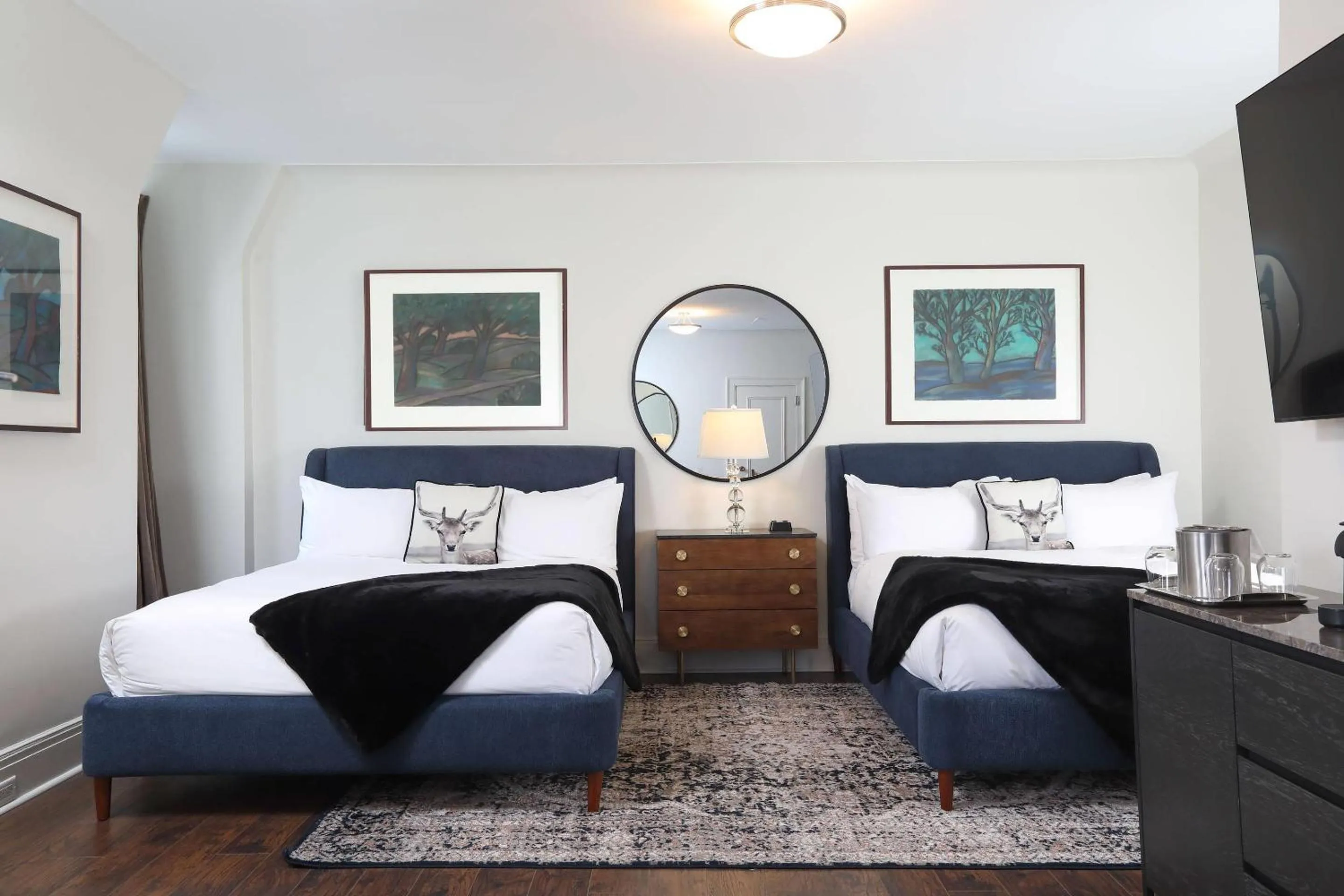 Bedroom, Bed in The Fort Garry Hotel, Spa and Conference Centre, an Ascend Collection Hotel