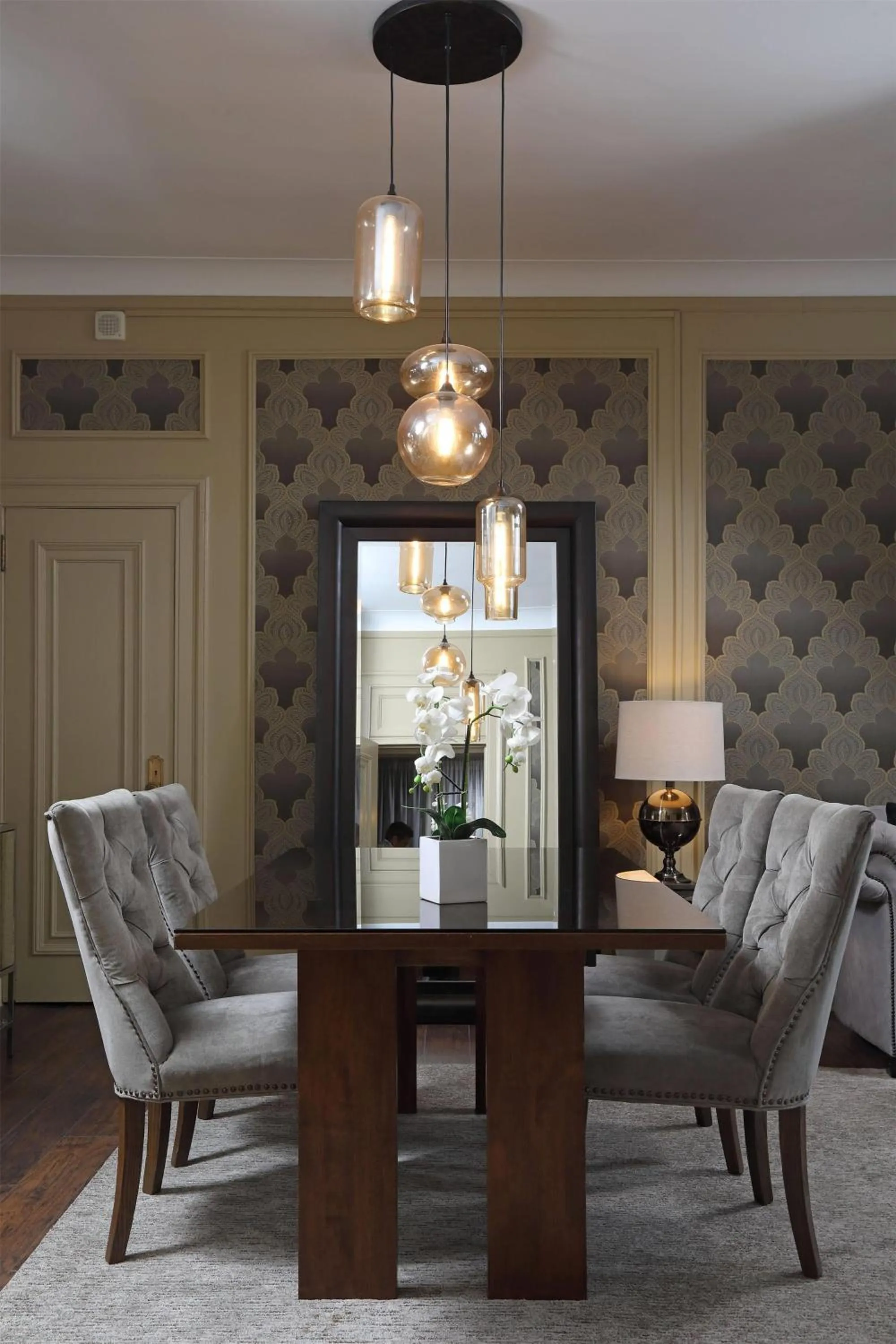 Bedroom in The Fort Garry Hotel, Spa and Conference Centre, an Ascend Collection Hotel