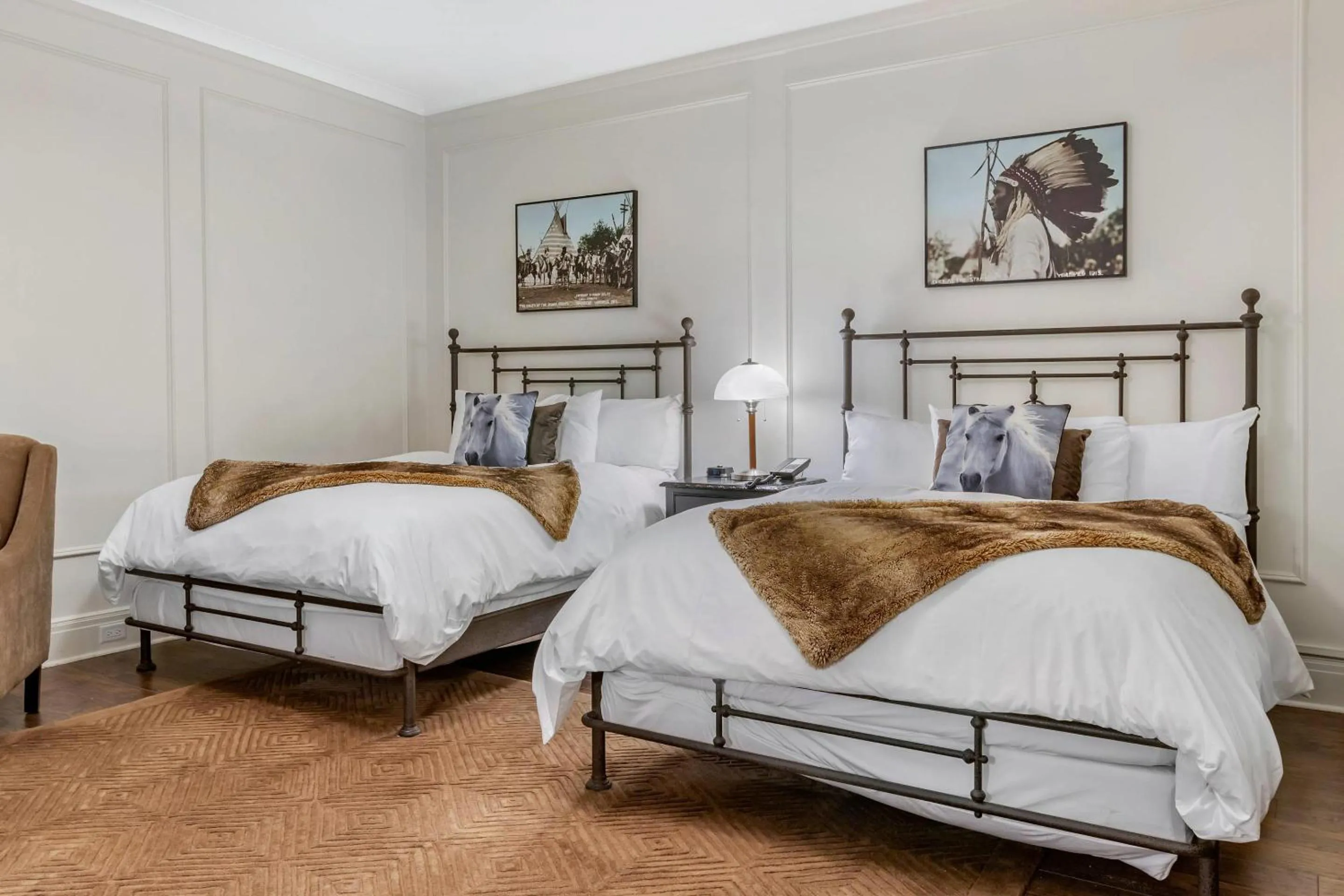 Bedroom, Bed in The Fort Garry Hotel, Spa and Conference Centre, an Ascend Collection Hotel