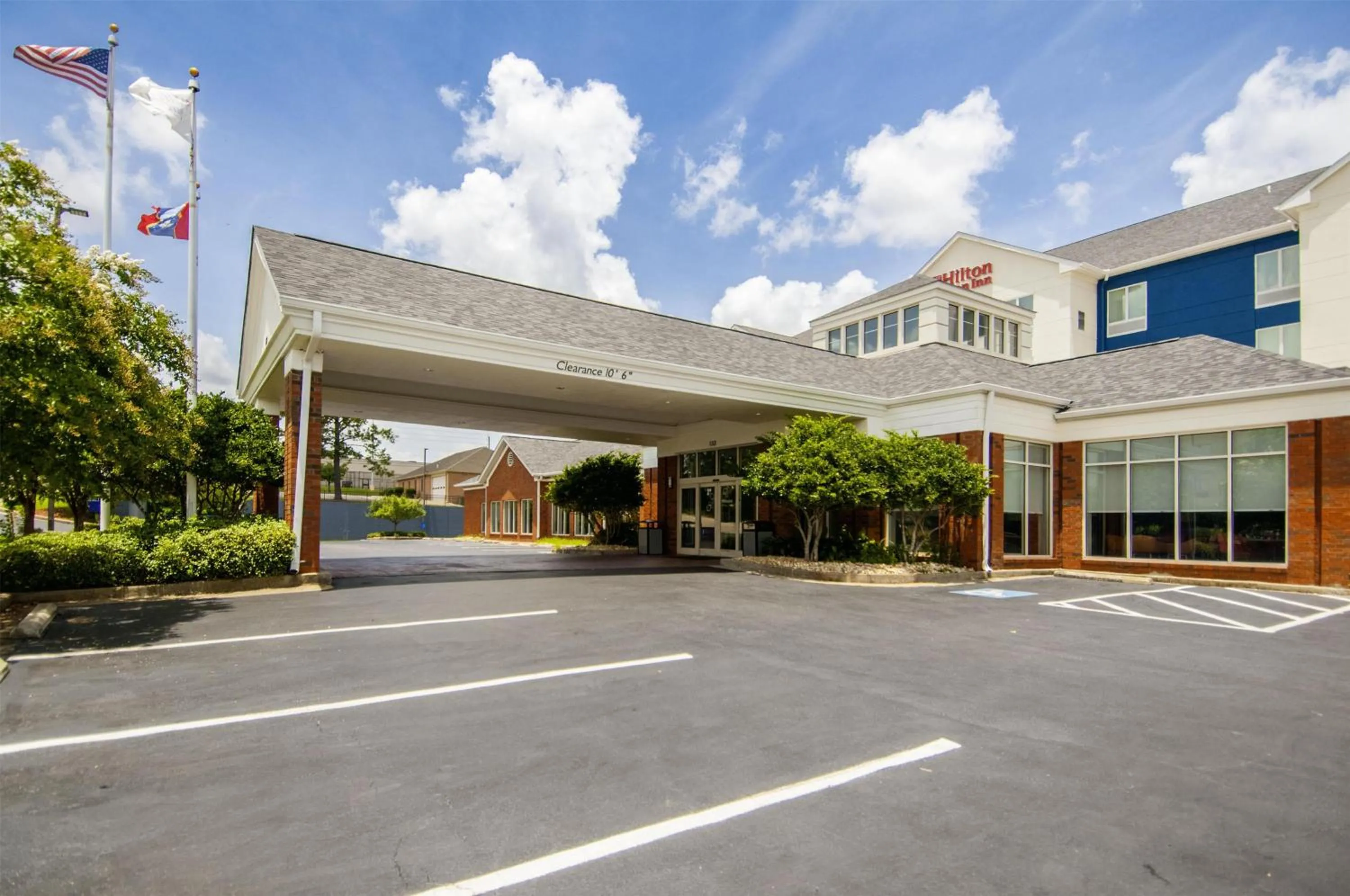 Property building in Hilton Garden Inn Hattiesburg