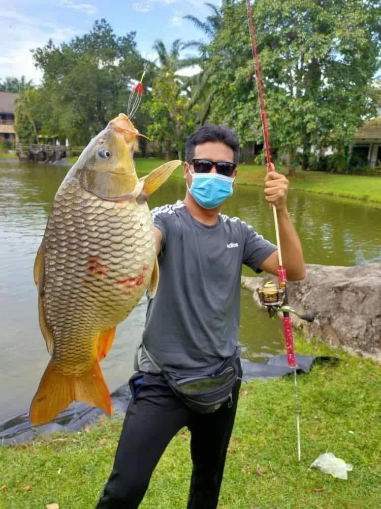 Fishing in Cyberview Resort & Spa