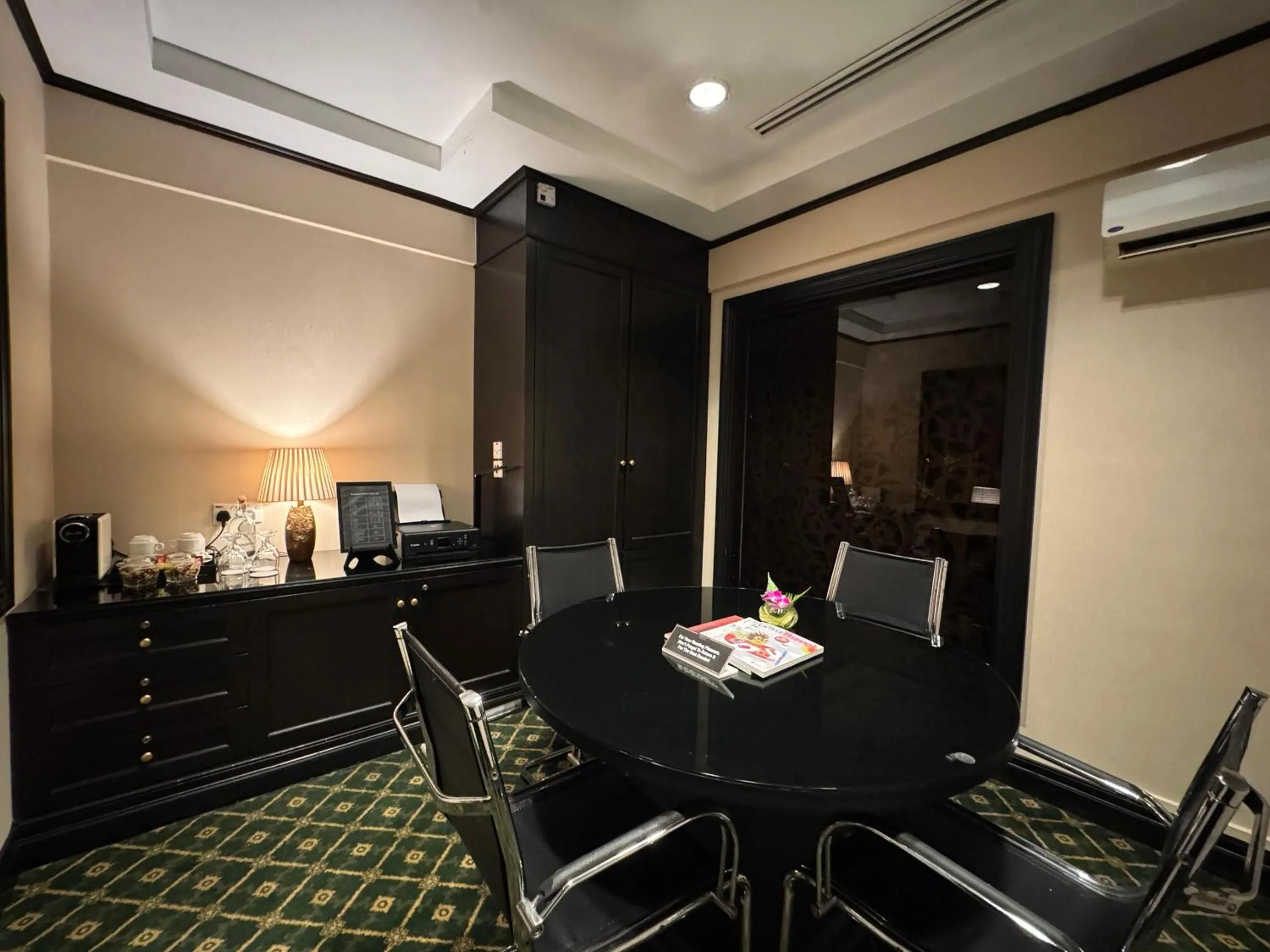 Business facilities in Cyberview Resort & Spa