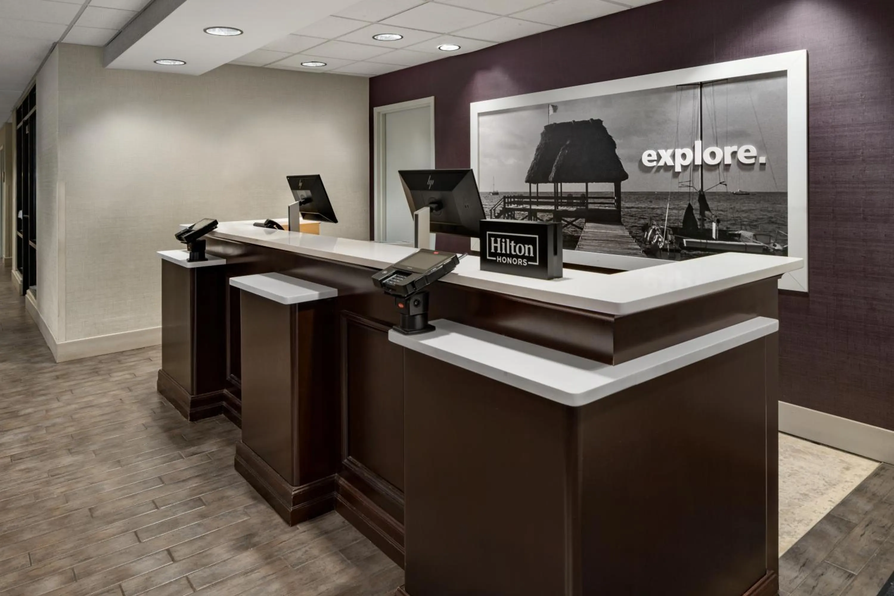 Lobby or reception in Hampton Inn Rochester - Irondequoit