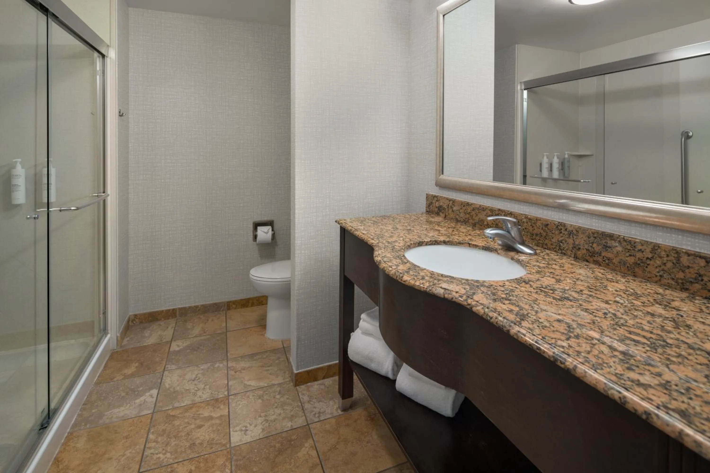 Shower in Hampton Inn Rochester - Irondequoit