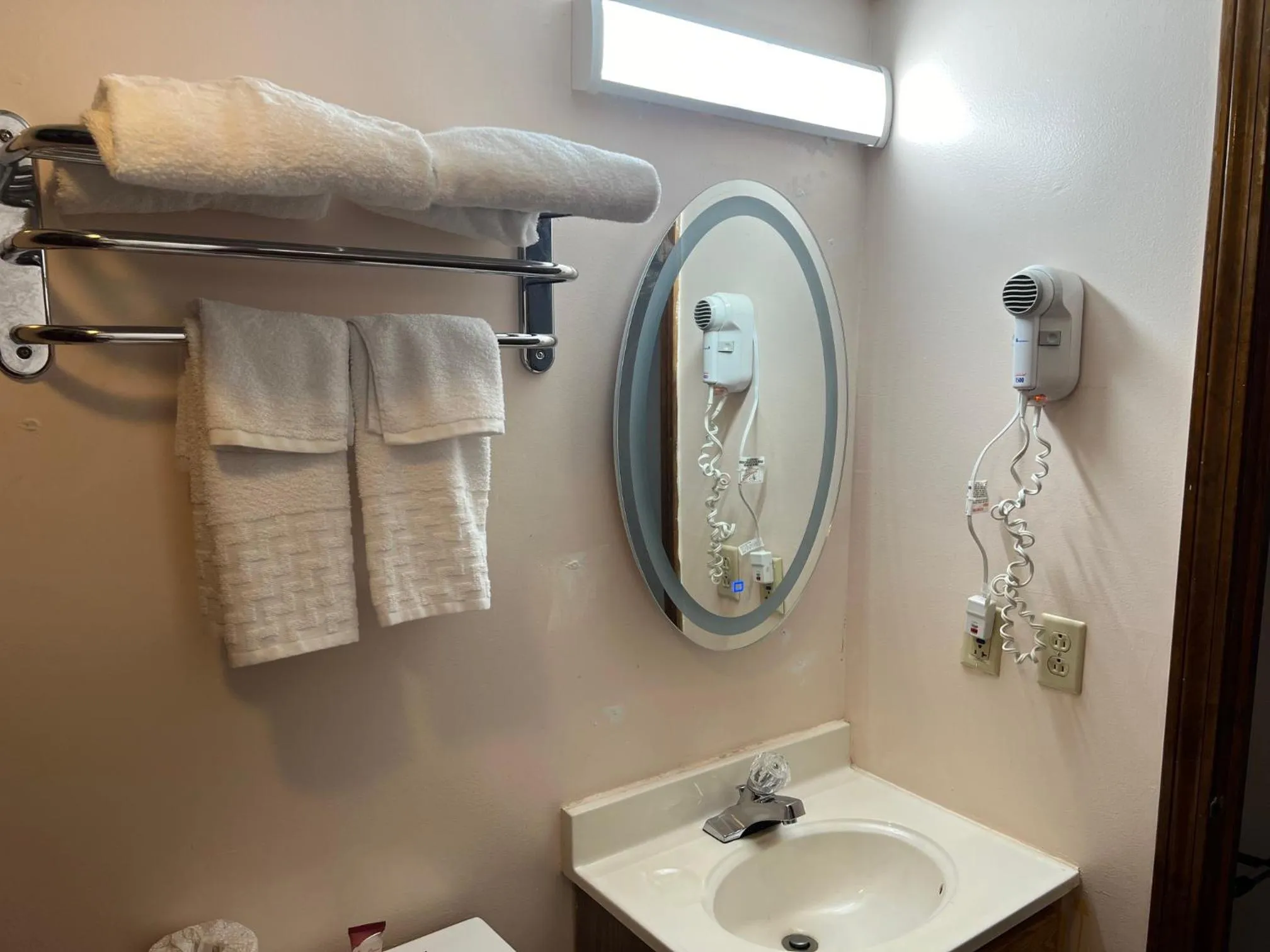 Bathroom in Atlantic Motel