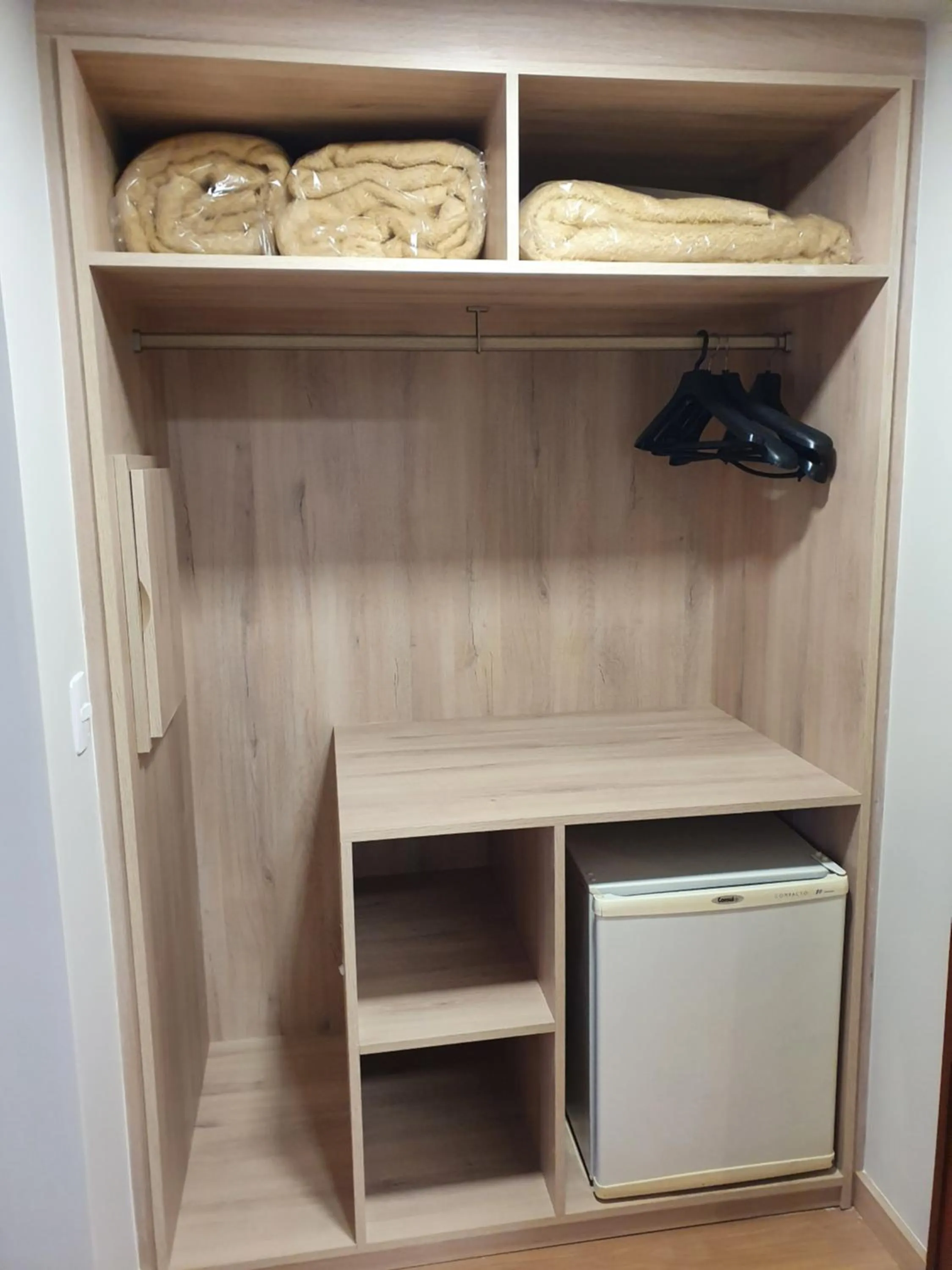 Alta Reggia Plaza Hotel