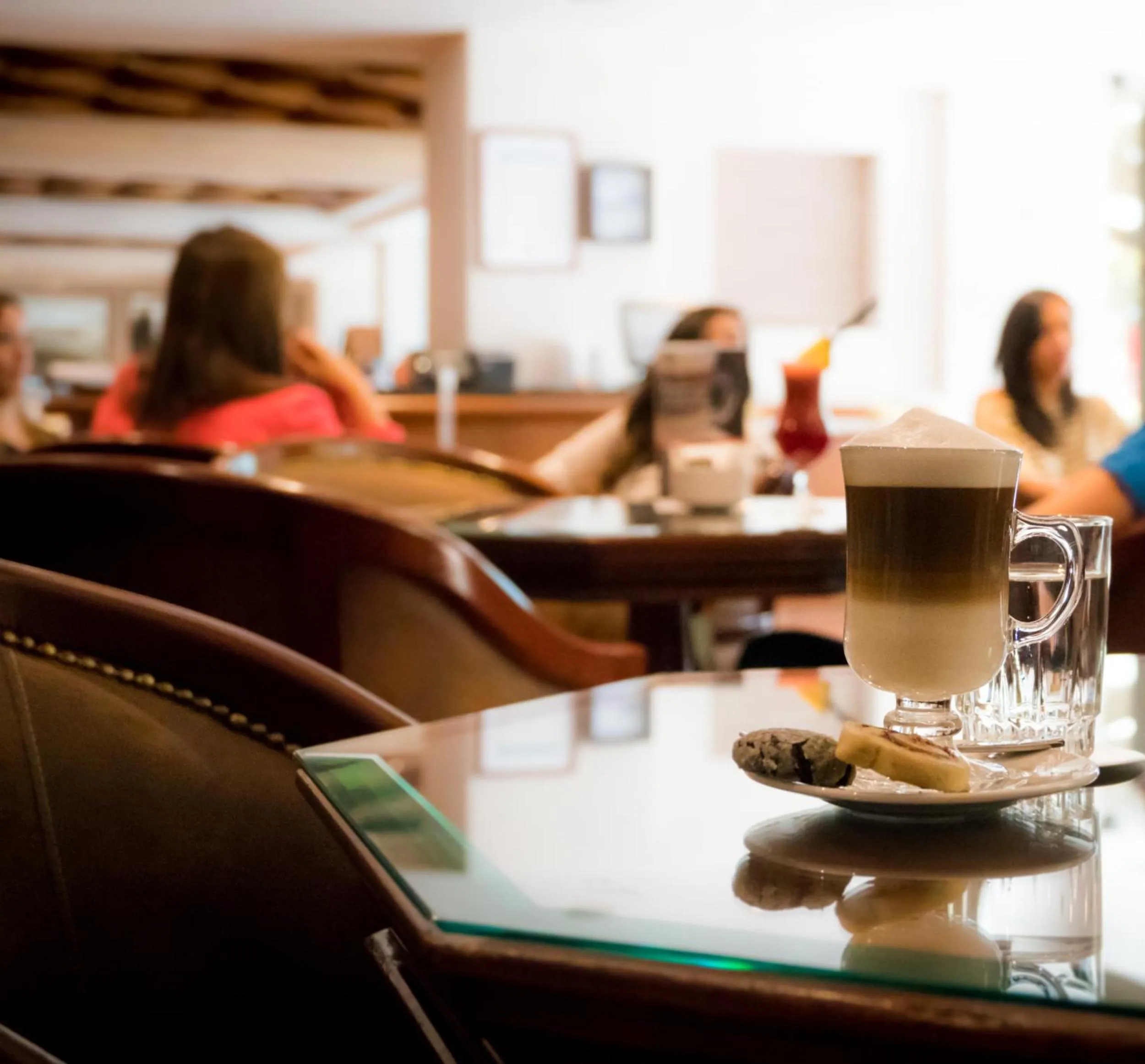 Restaurant/places to eat in Plaza El Bosque Ebro