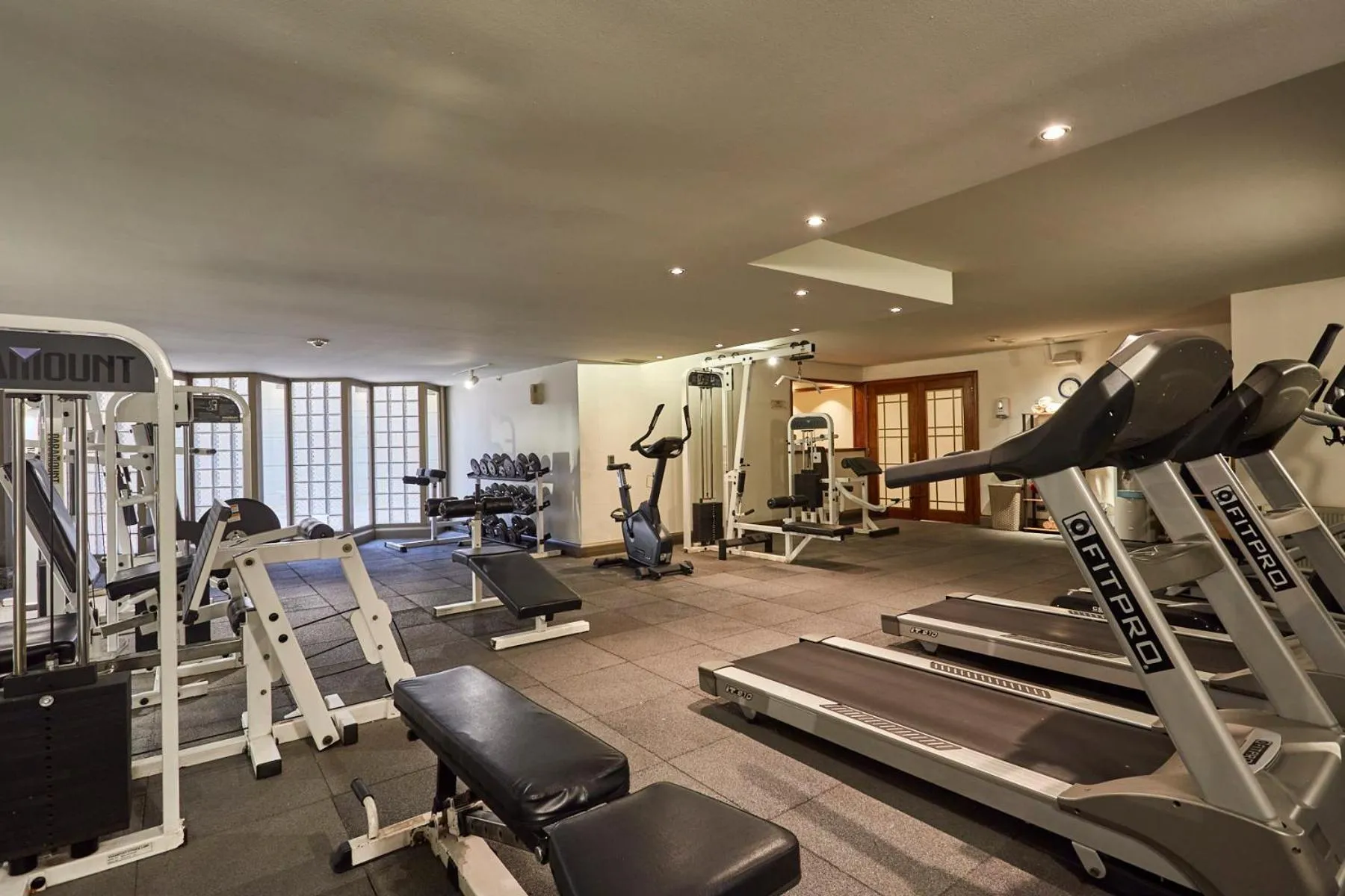 Fitness centre/facilities in Plaza El Bosque Ebro