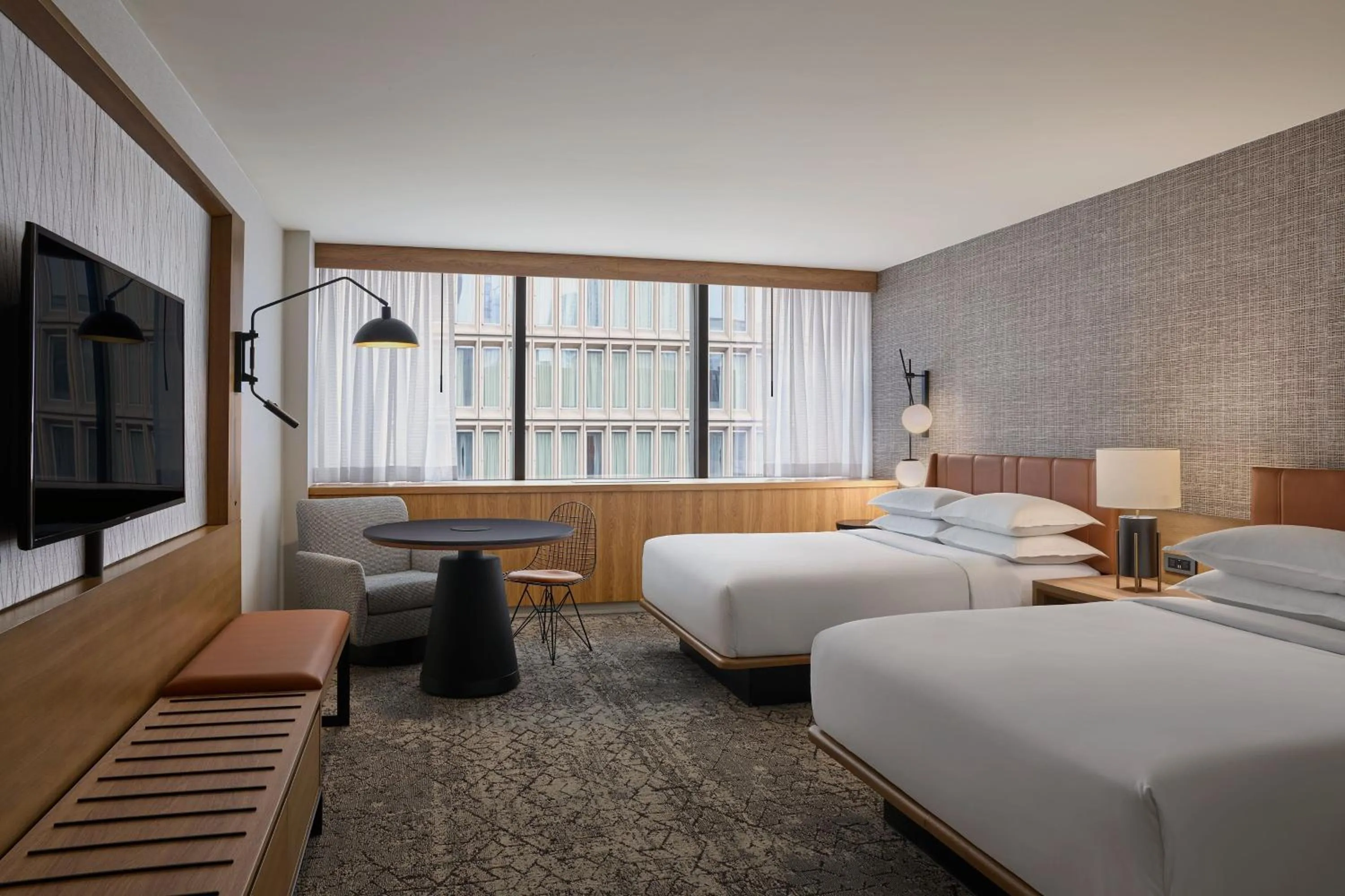 Photo of the whole room, Bed in Sheraton Denver Downtown Hotel