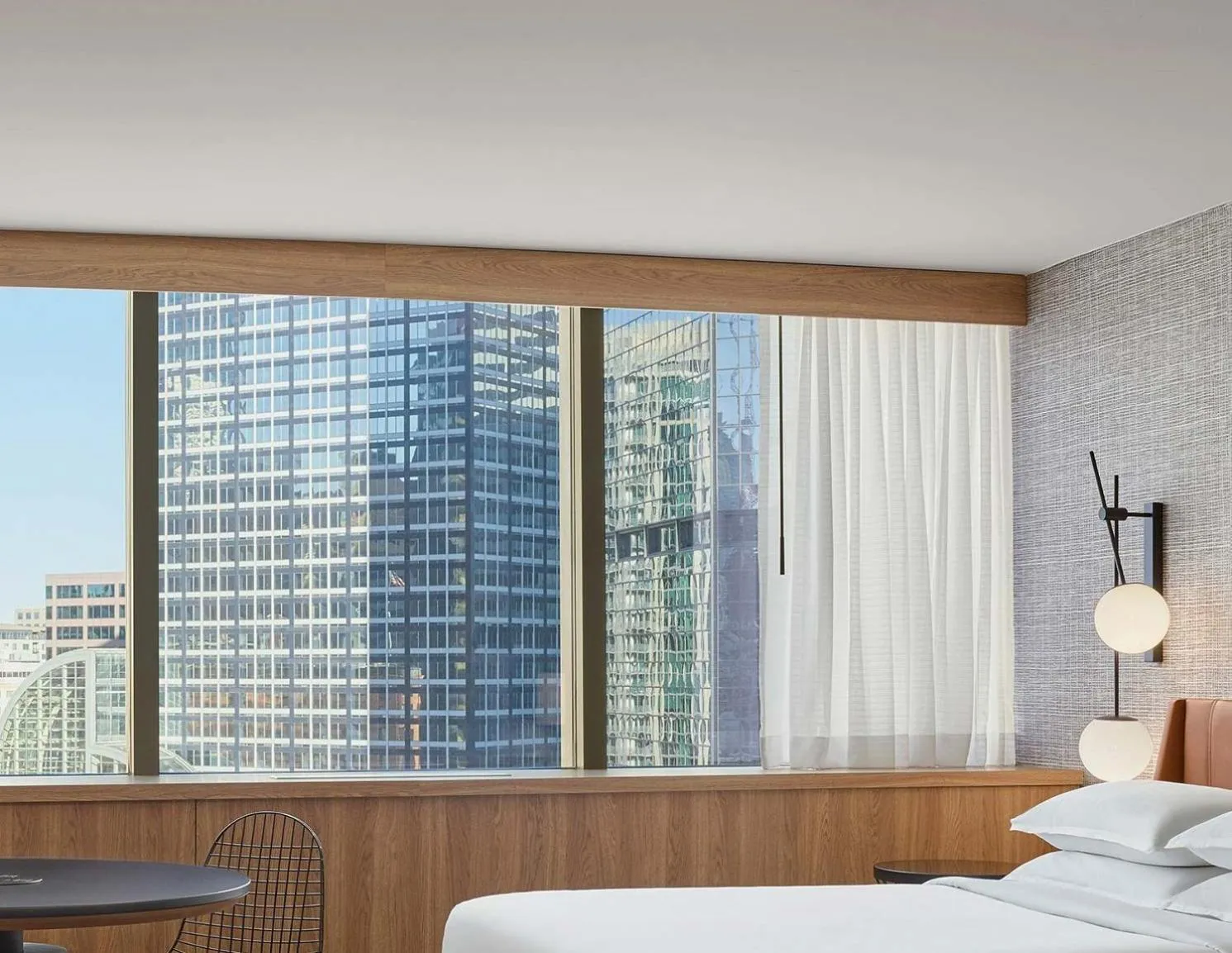 City view, Bed in Sheraton Denver Downtown Hotel