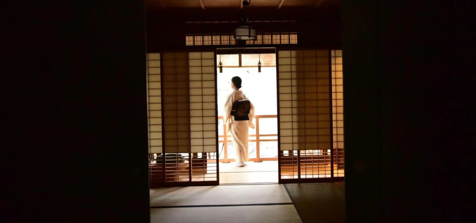 Decorative detail, Property Building in Yado Kiramachi