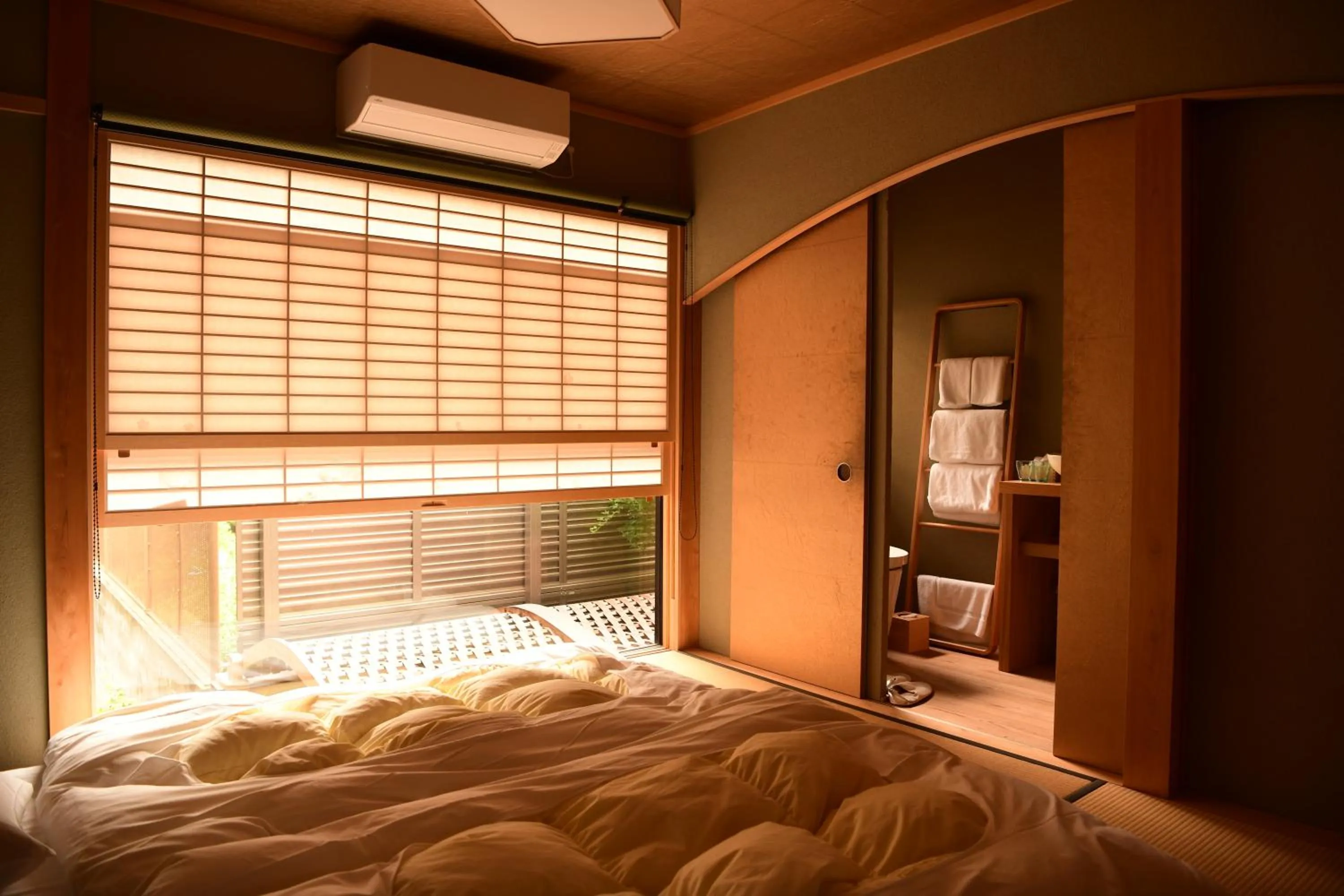 Bedroom, Bed in Yado Kiramachi