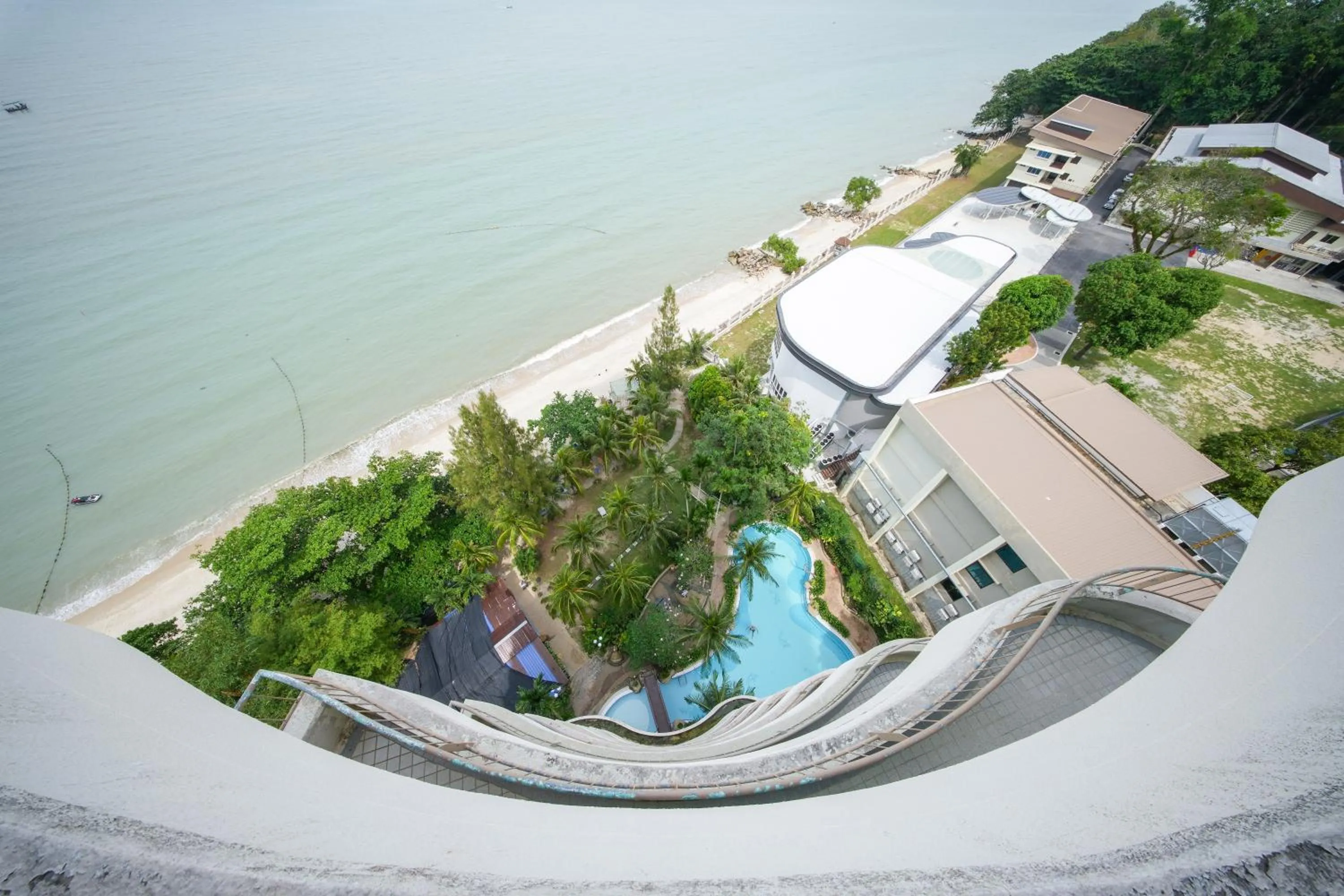 Sea view in Rainbow Paradise Beach Resort