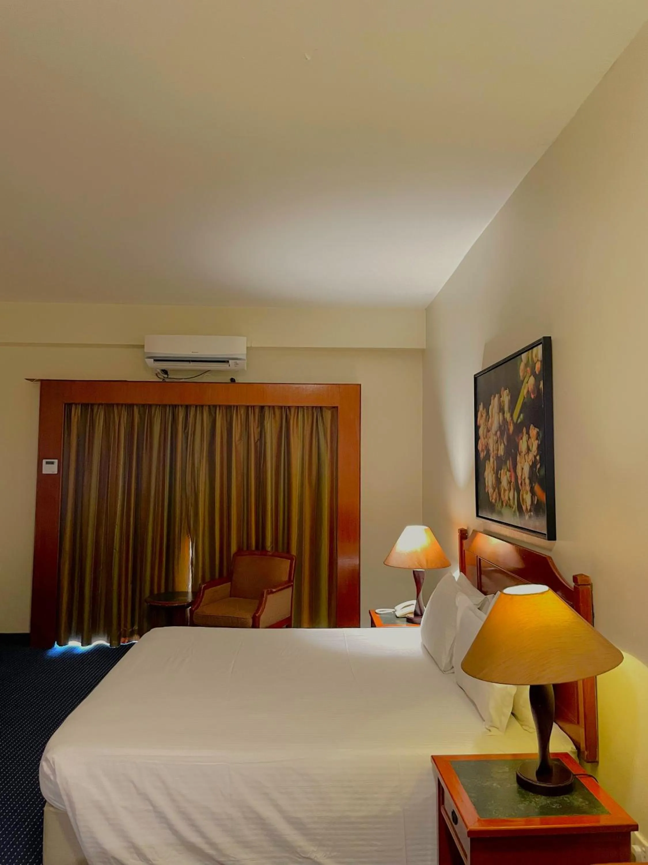 Bedroom in Rainbow Paradise Beach Resort