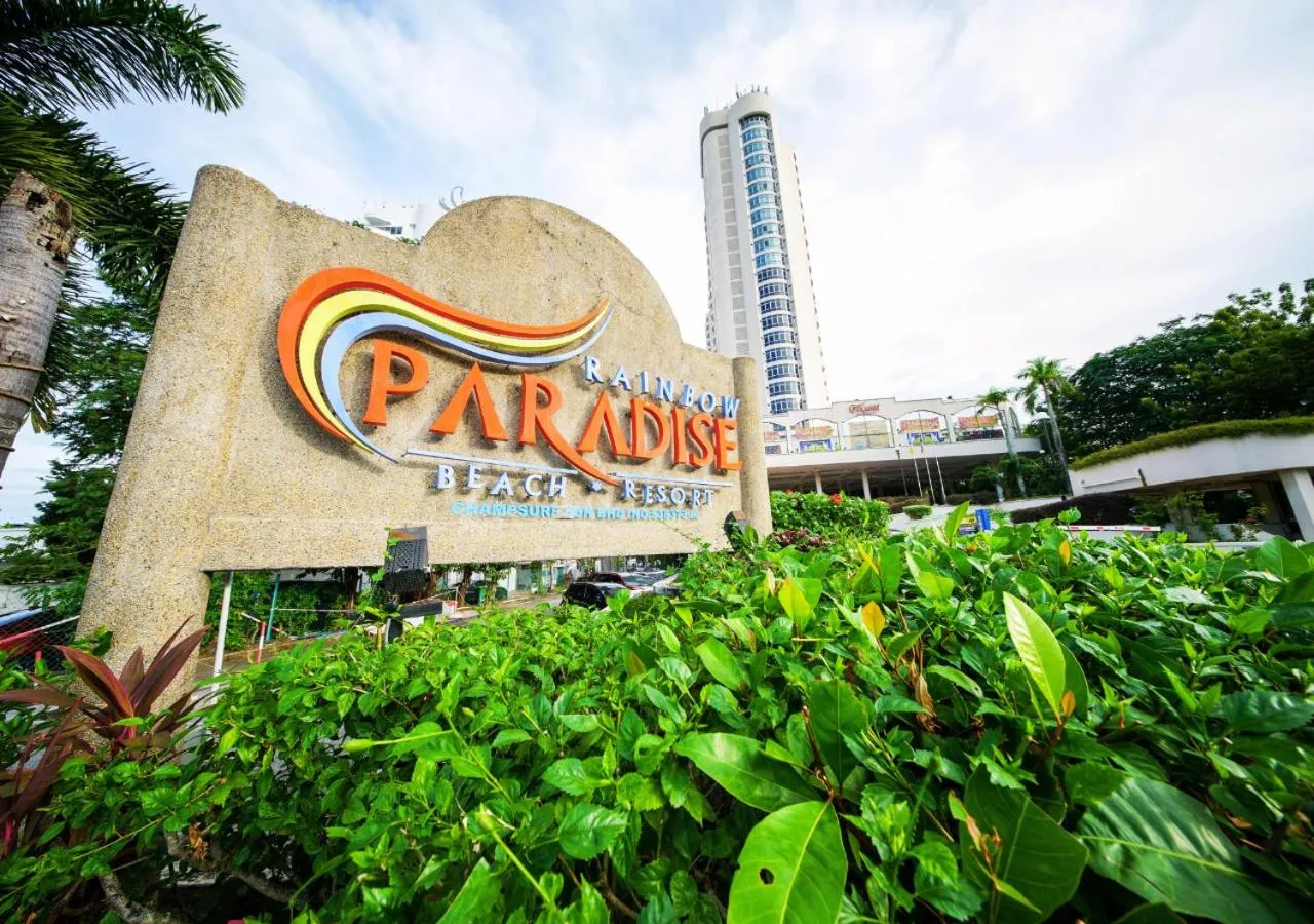 Property building in Rainbow Paradise Beach Resort