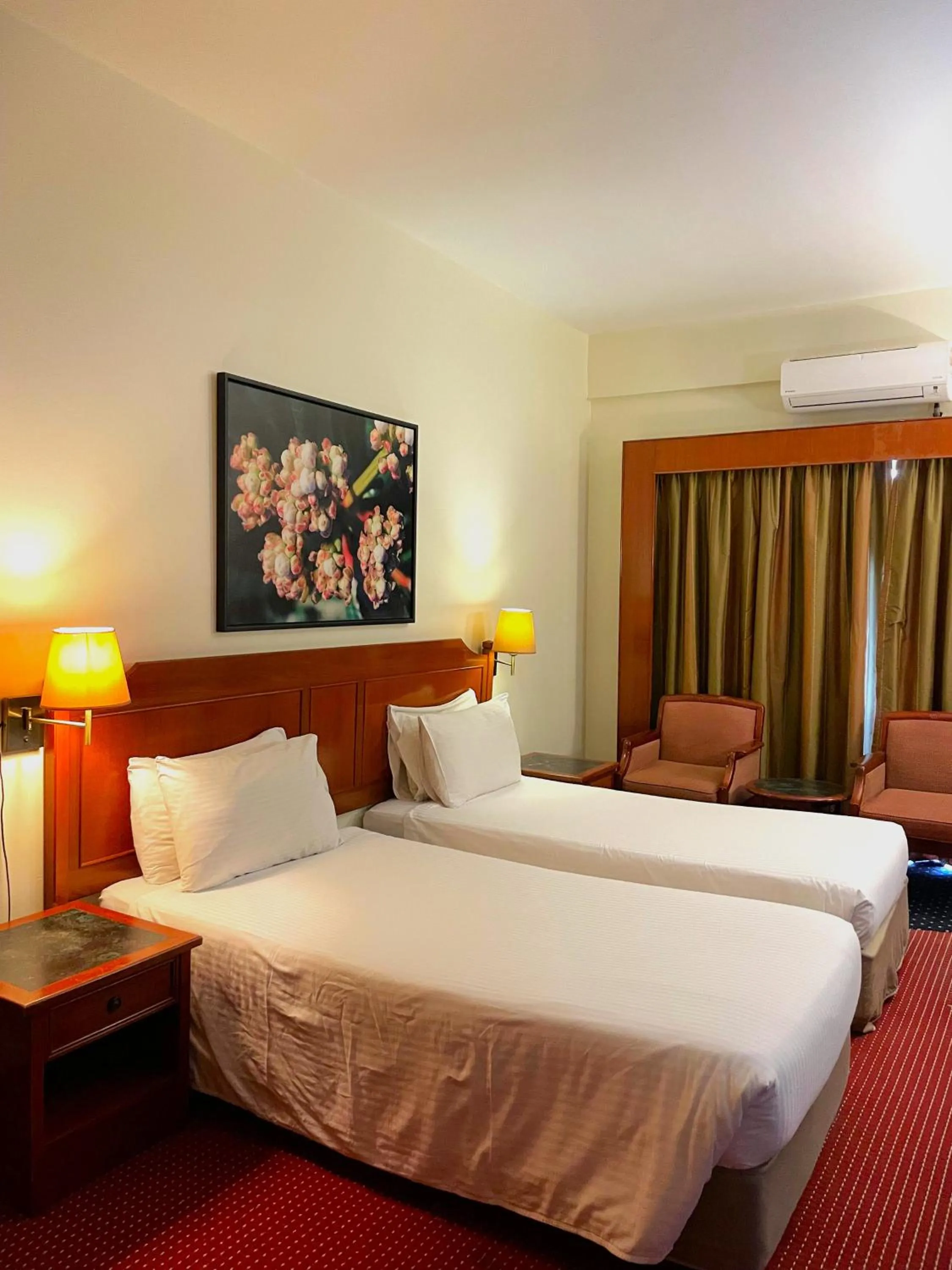 Bedroom in Rainbow Paradise Beach Resort