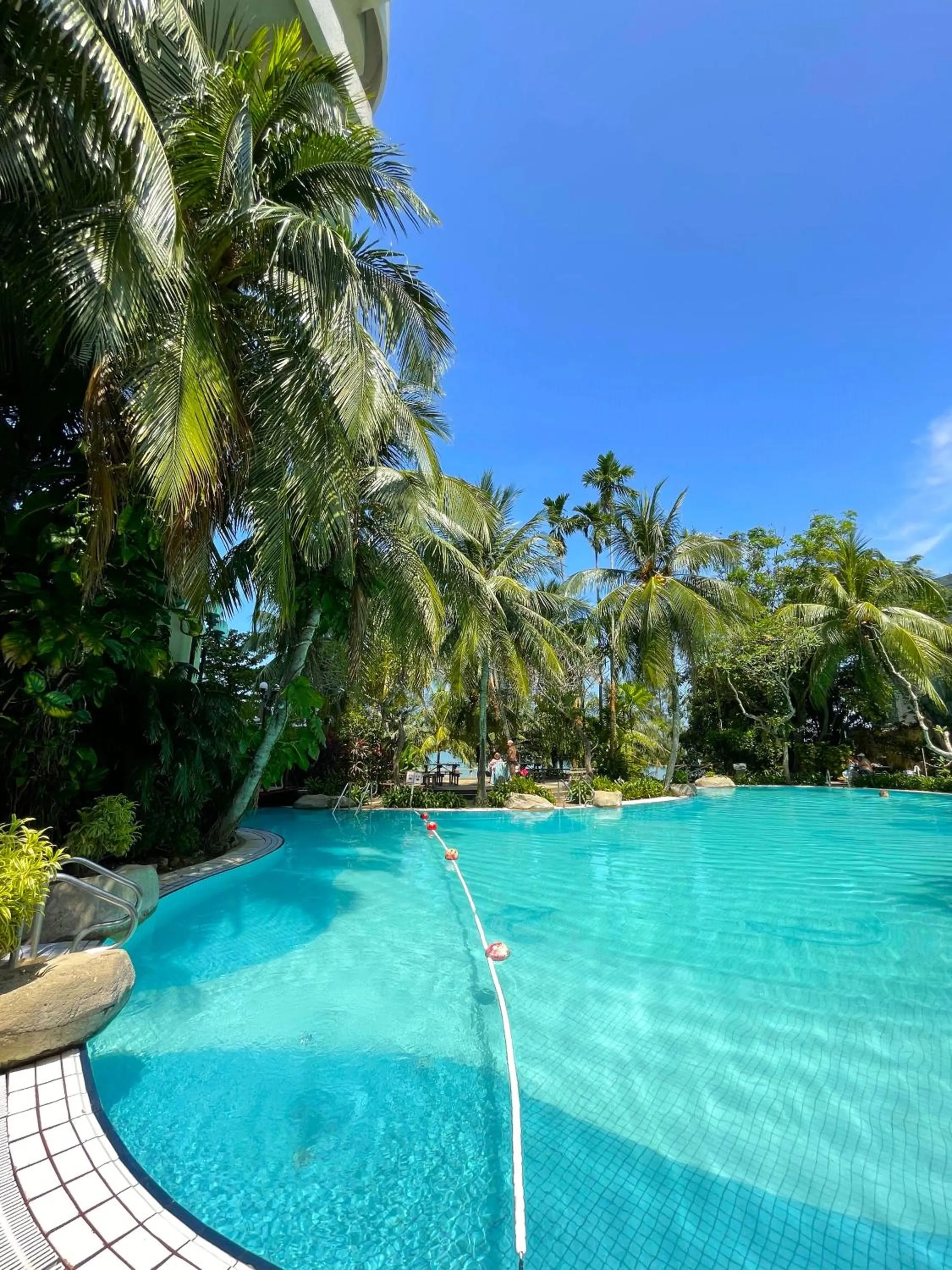 Pool view in Rainbow Paradise Beach Resort