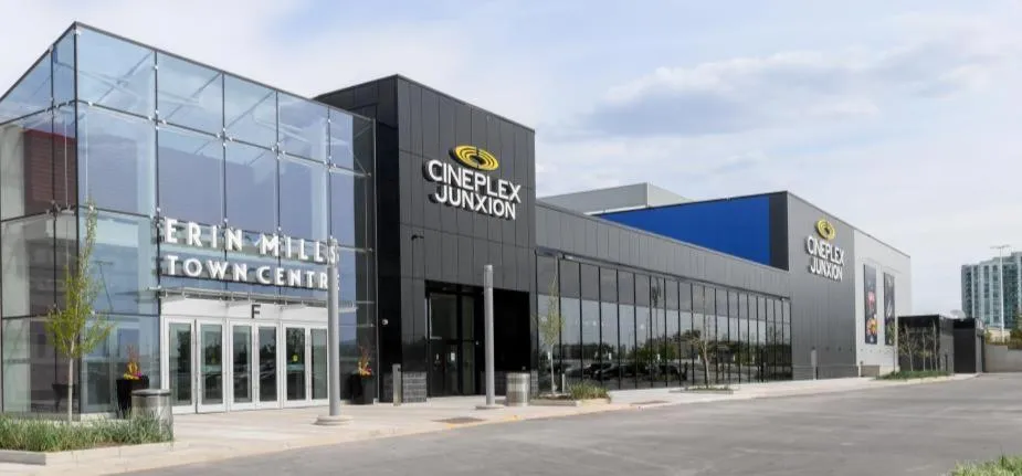 Entertainment in Cambridge Suites Mississauga