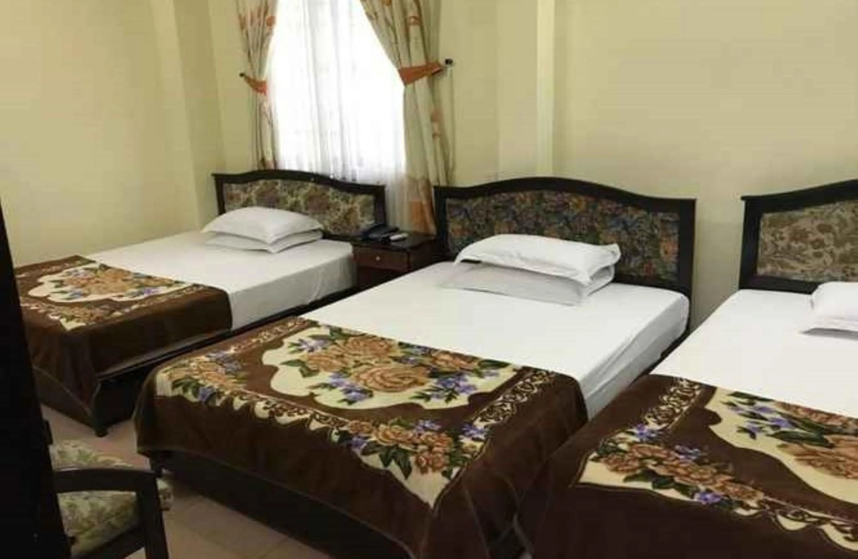 Bedroom, Bed in Cat Phu Hotel