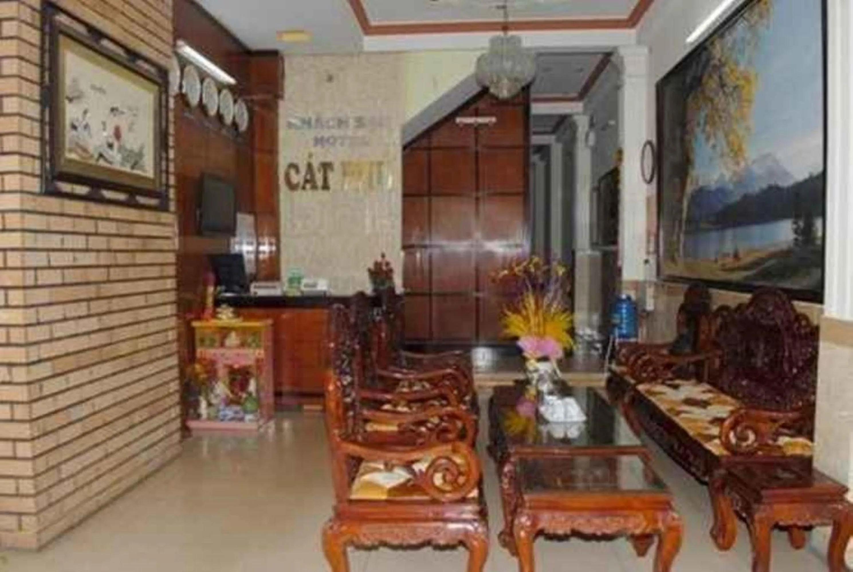 Lobby or reception in Cat Phu Hotel